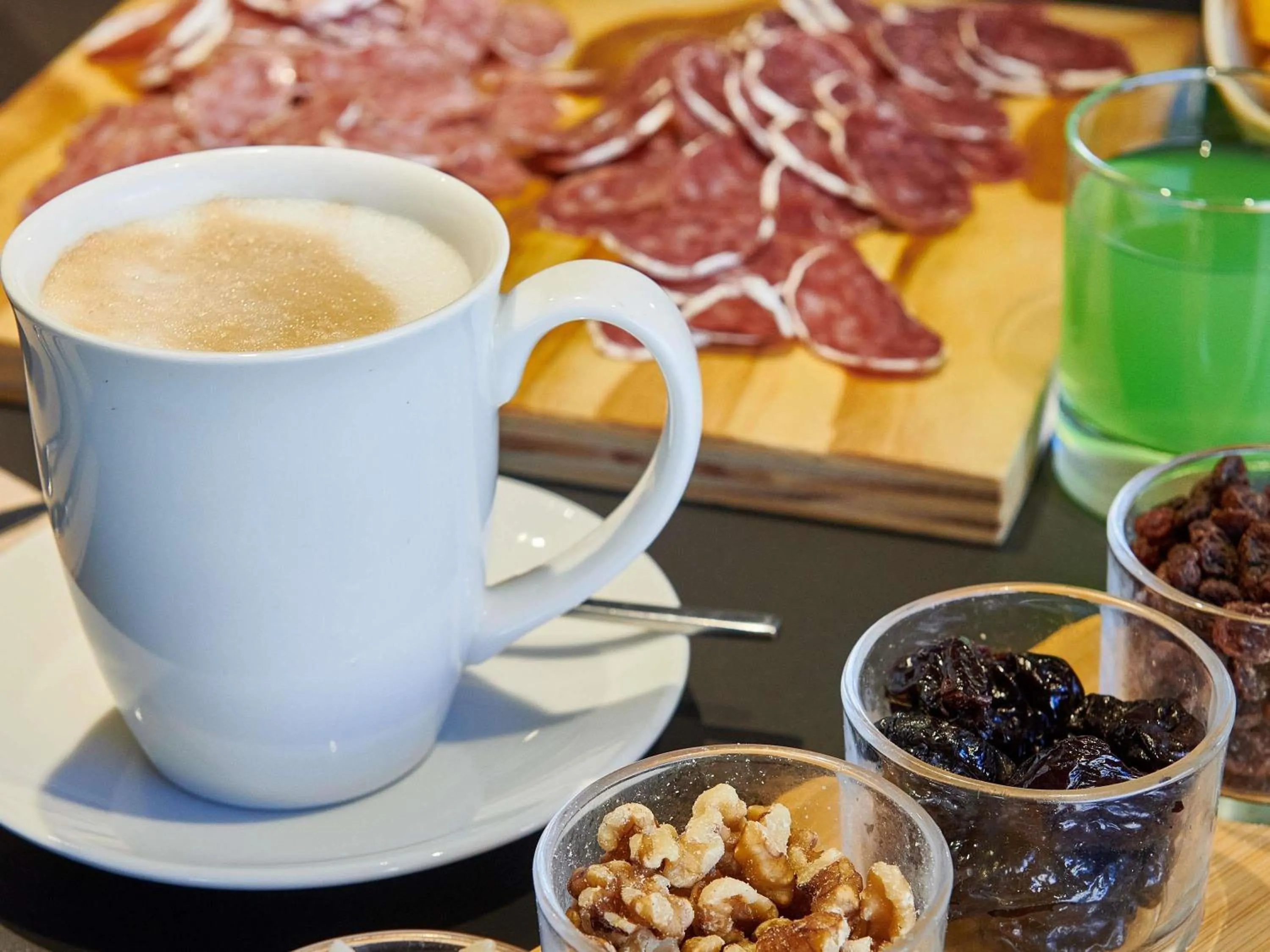 Breakfast in Mercure Barcelona Condor