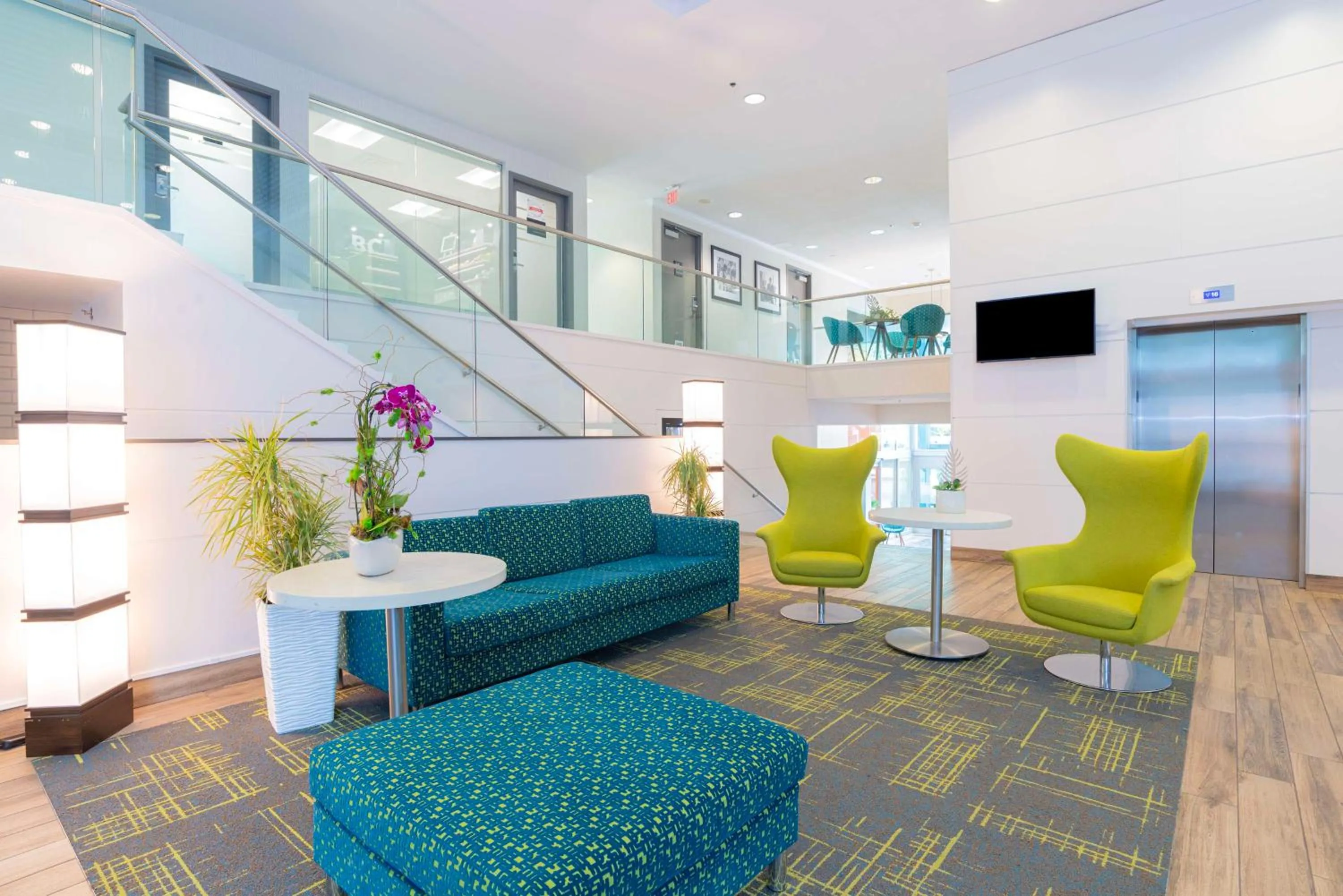 Lobby or reception in Hampton Inn & Suites, by Hilton - Vancouver Downtown