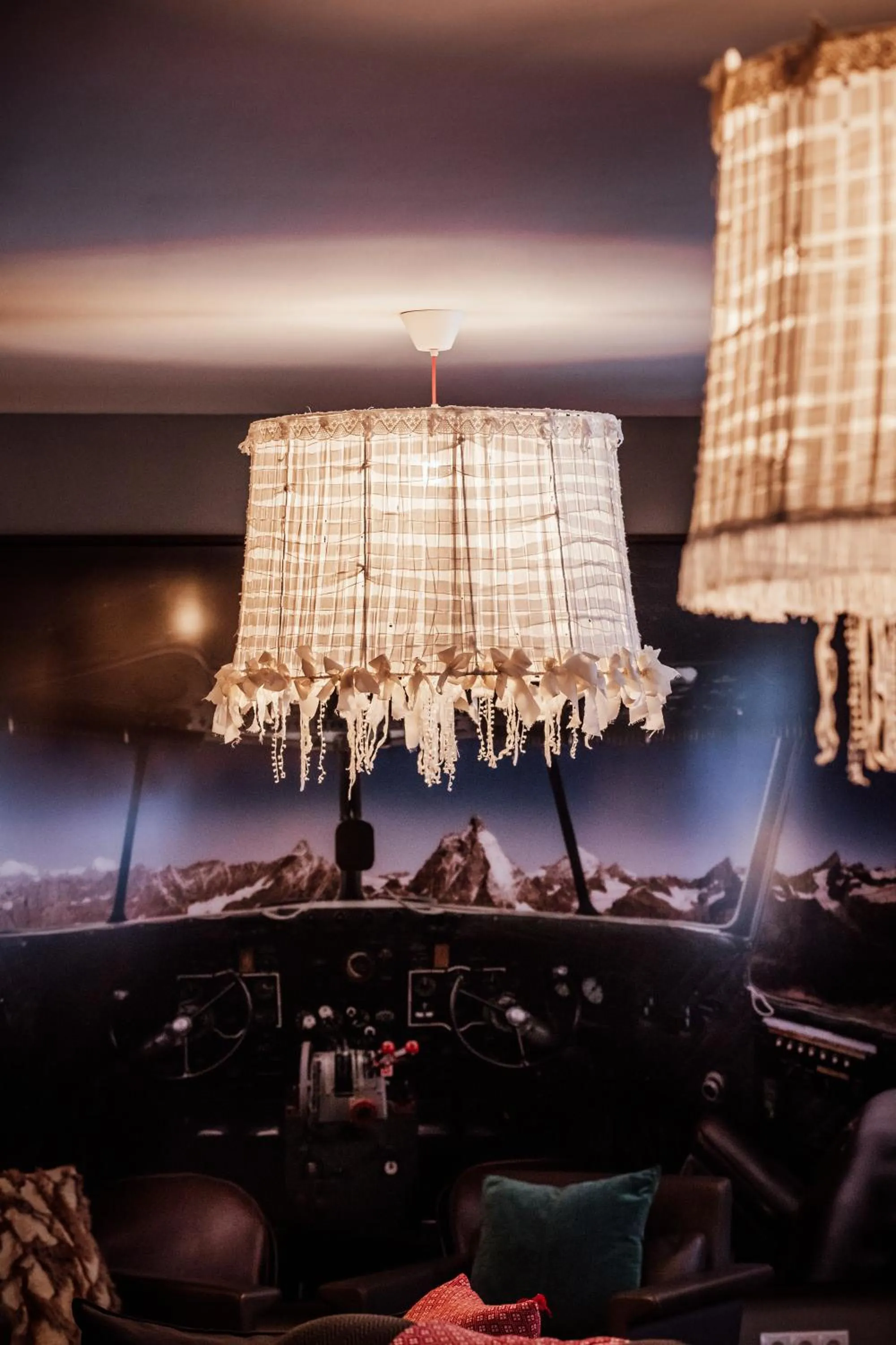 Communal lounge/ TV room in Valluga Hotel