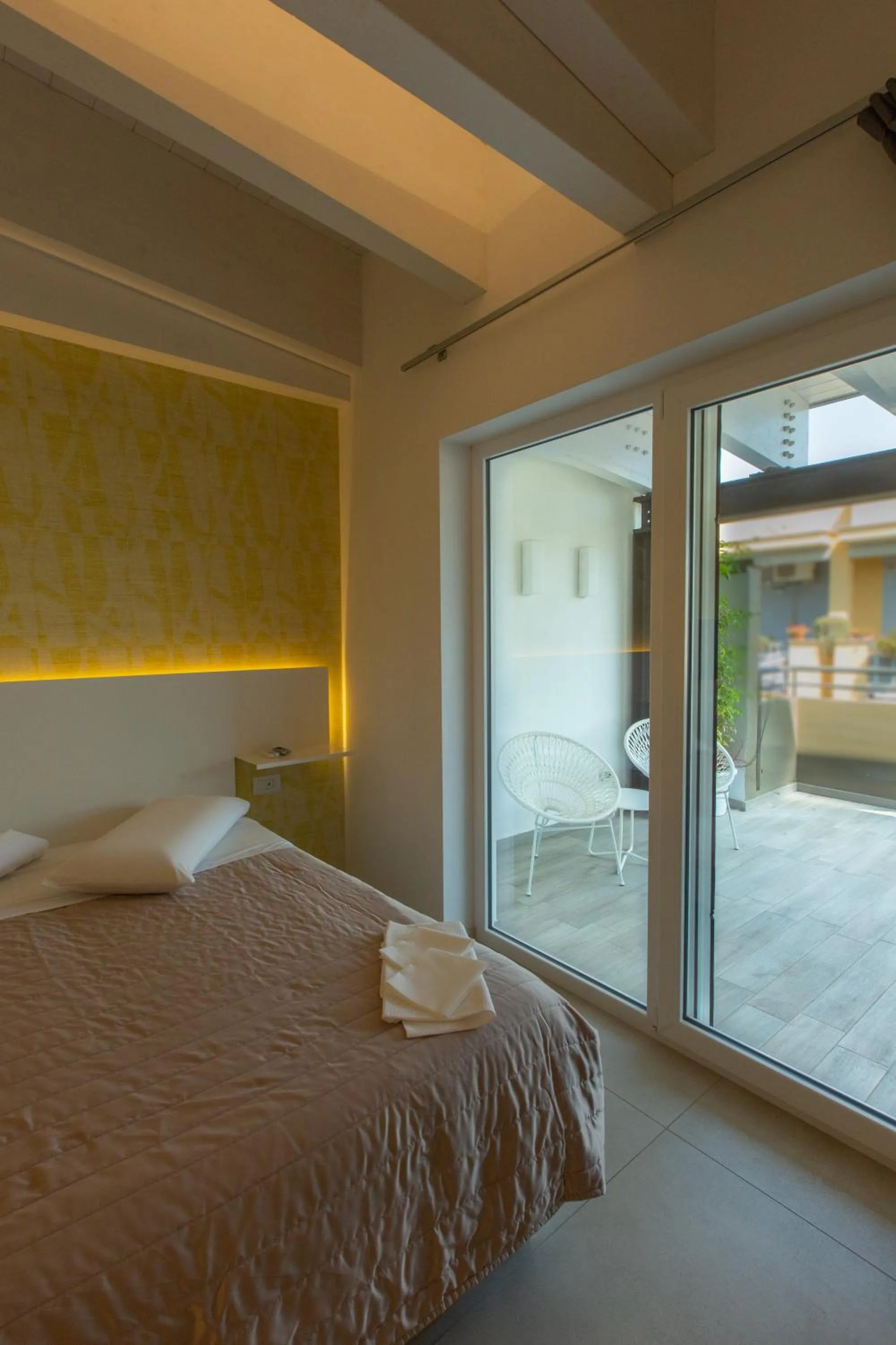 Bedroom, Bed in Hotel New Bari