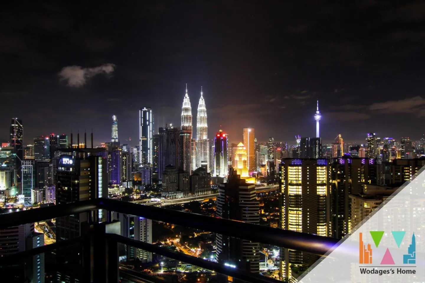 Night in Expressionz KLCC by Wodages