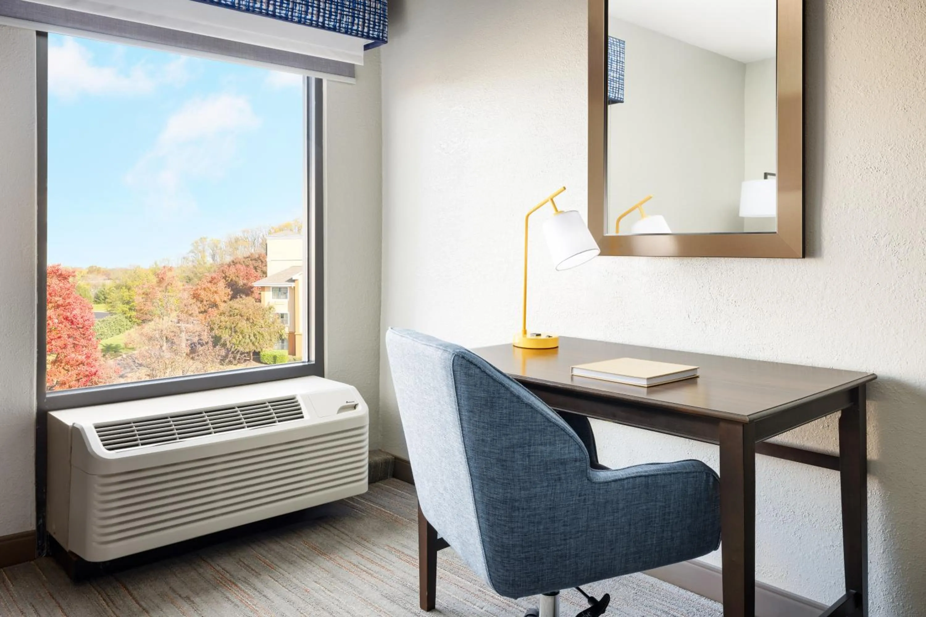 Guests in Hampton Inn Columbia, MD