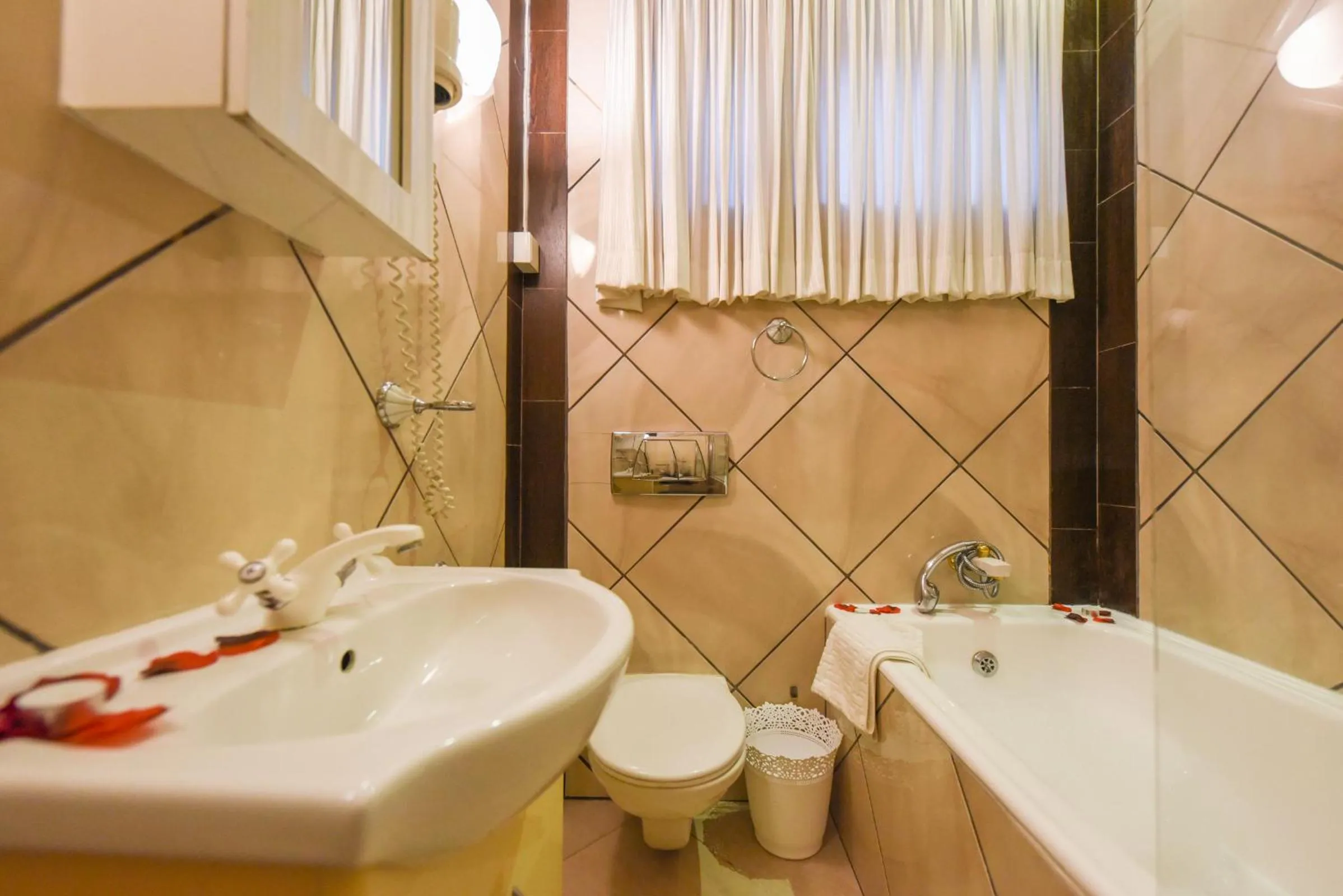 Shower in Villa Simonne