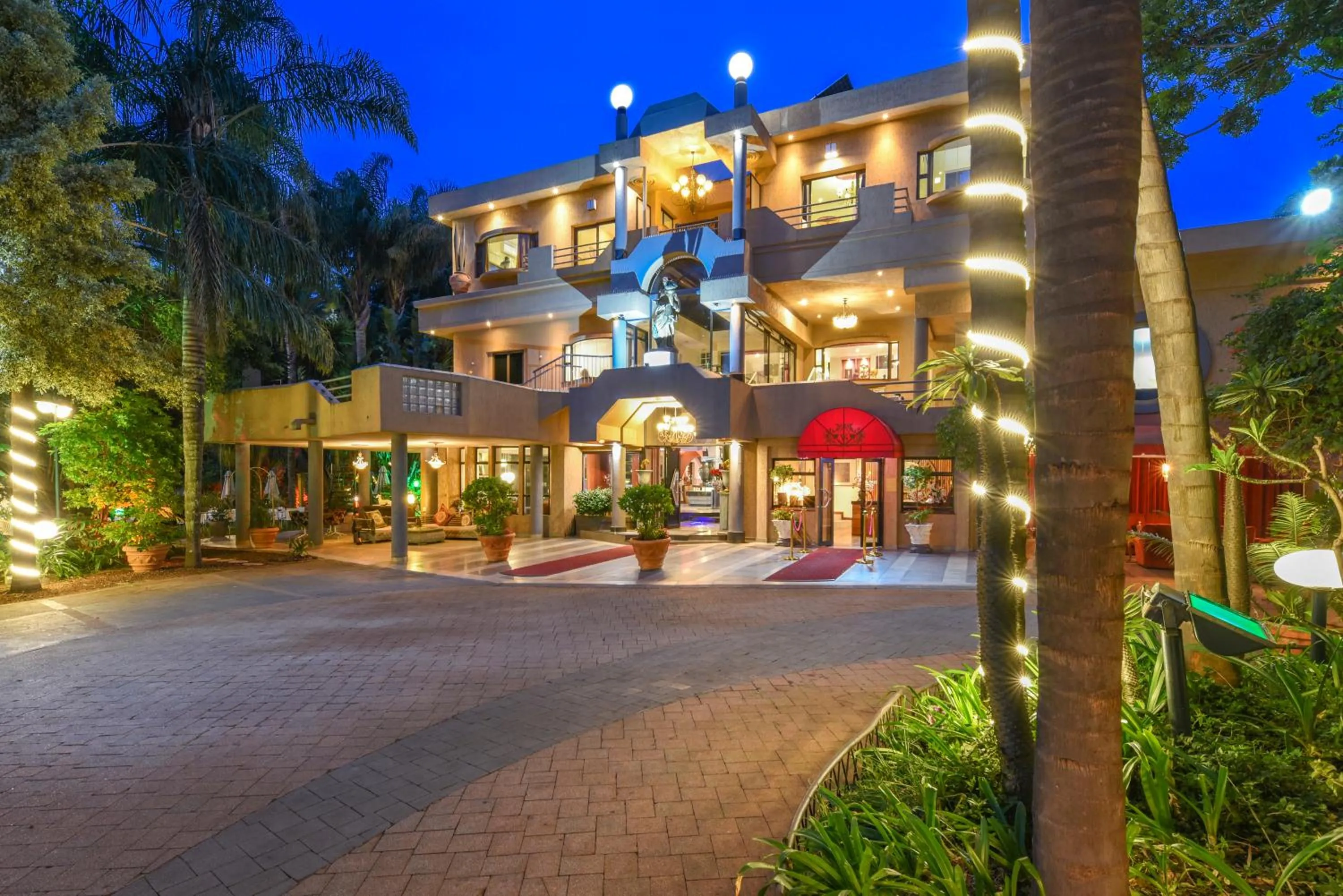 Property building in Villa Simonne