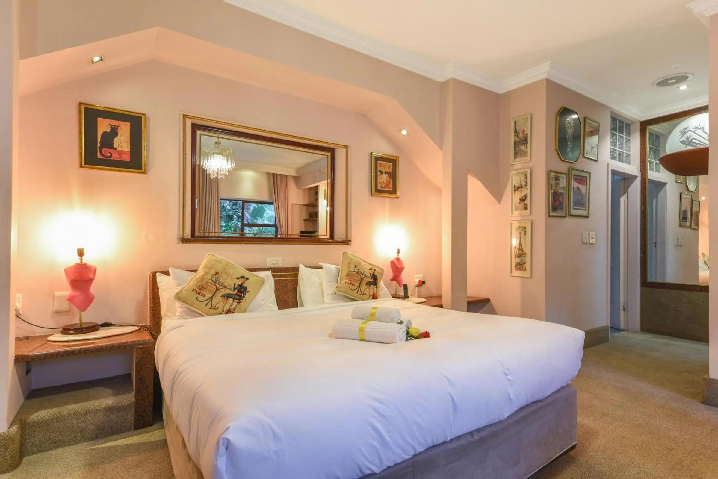Bed in Villa Simonne