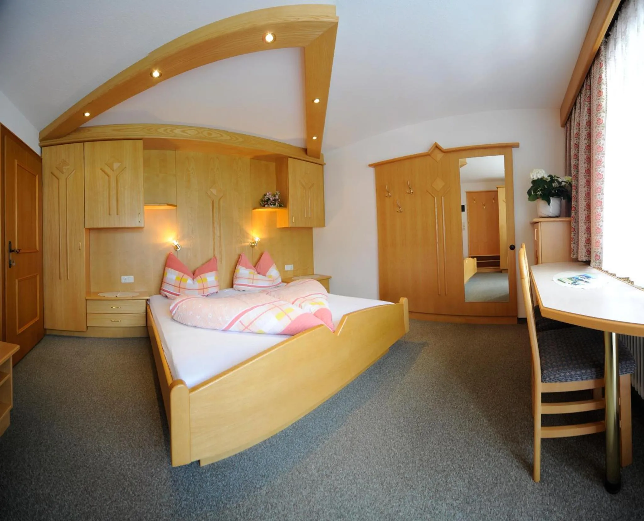 Photo of the whole room, Bed in Gästehaus Bergland