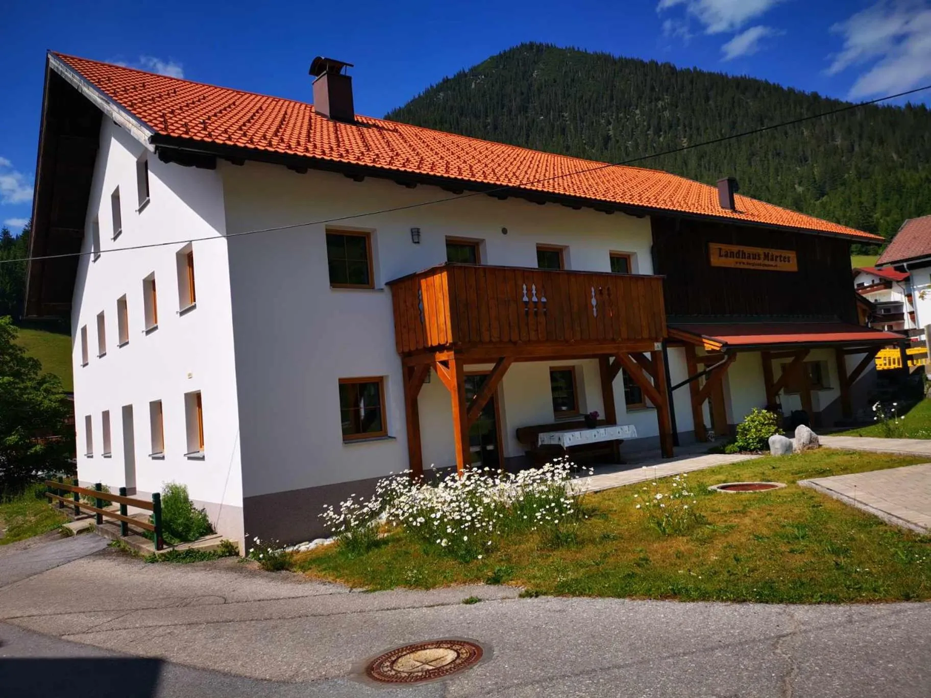 Property building in Gästehaus Bergland