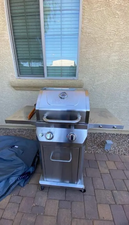 Gated townhouse with heated pool, hot tub, near US60