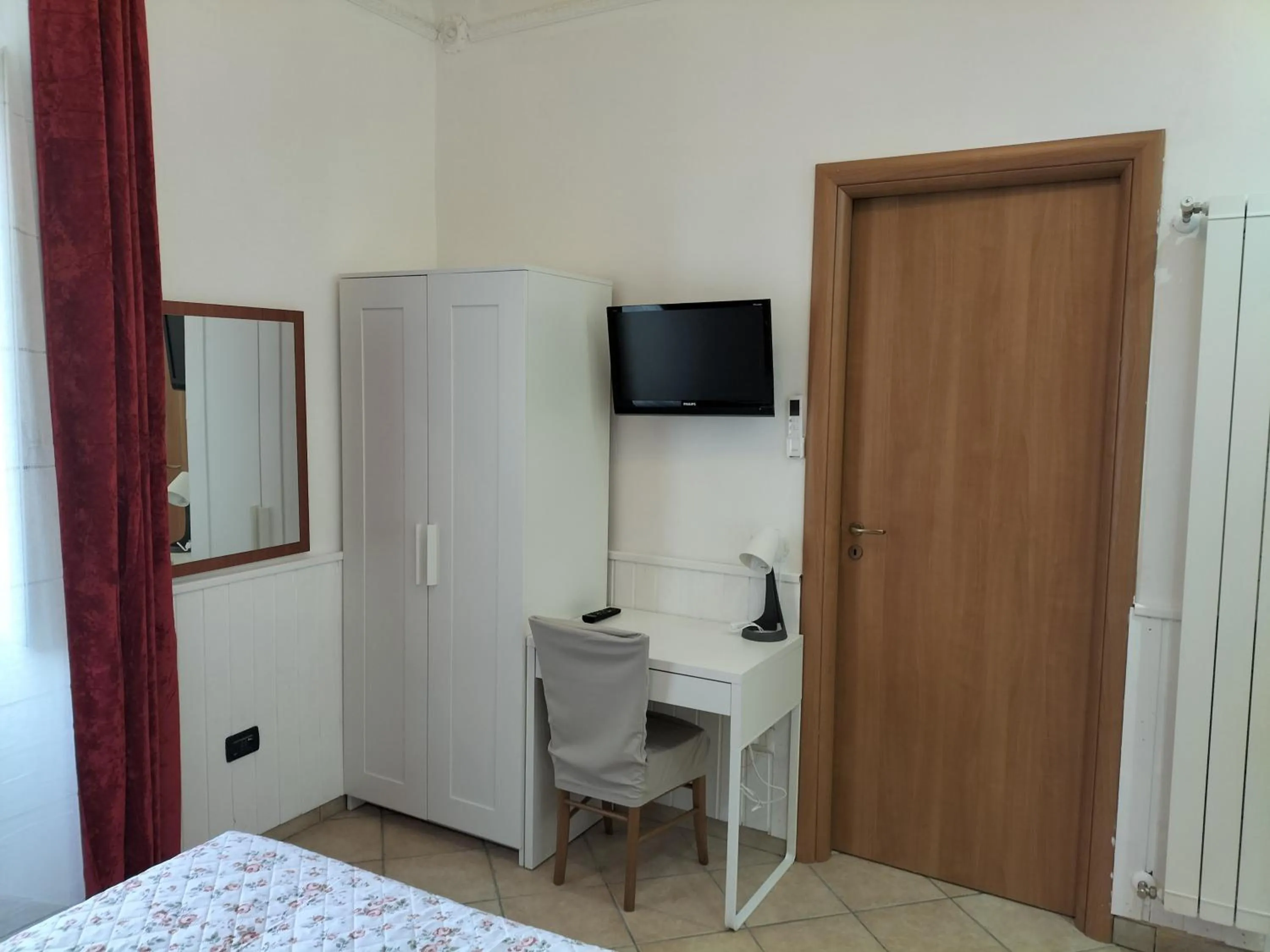 TV and multimedia, Bed in B&B Da Rosa