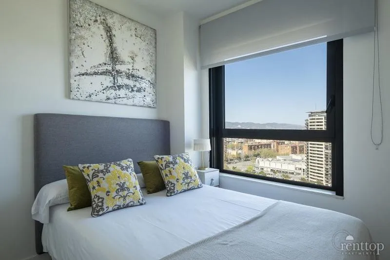 Bed in Rent Top Apartments Beach-Diagonal Mar