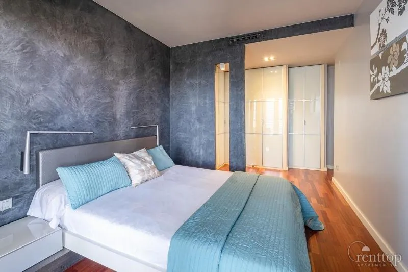 Bed in Rent Top Apartments Beach-Diagonal Mar