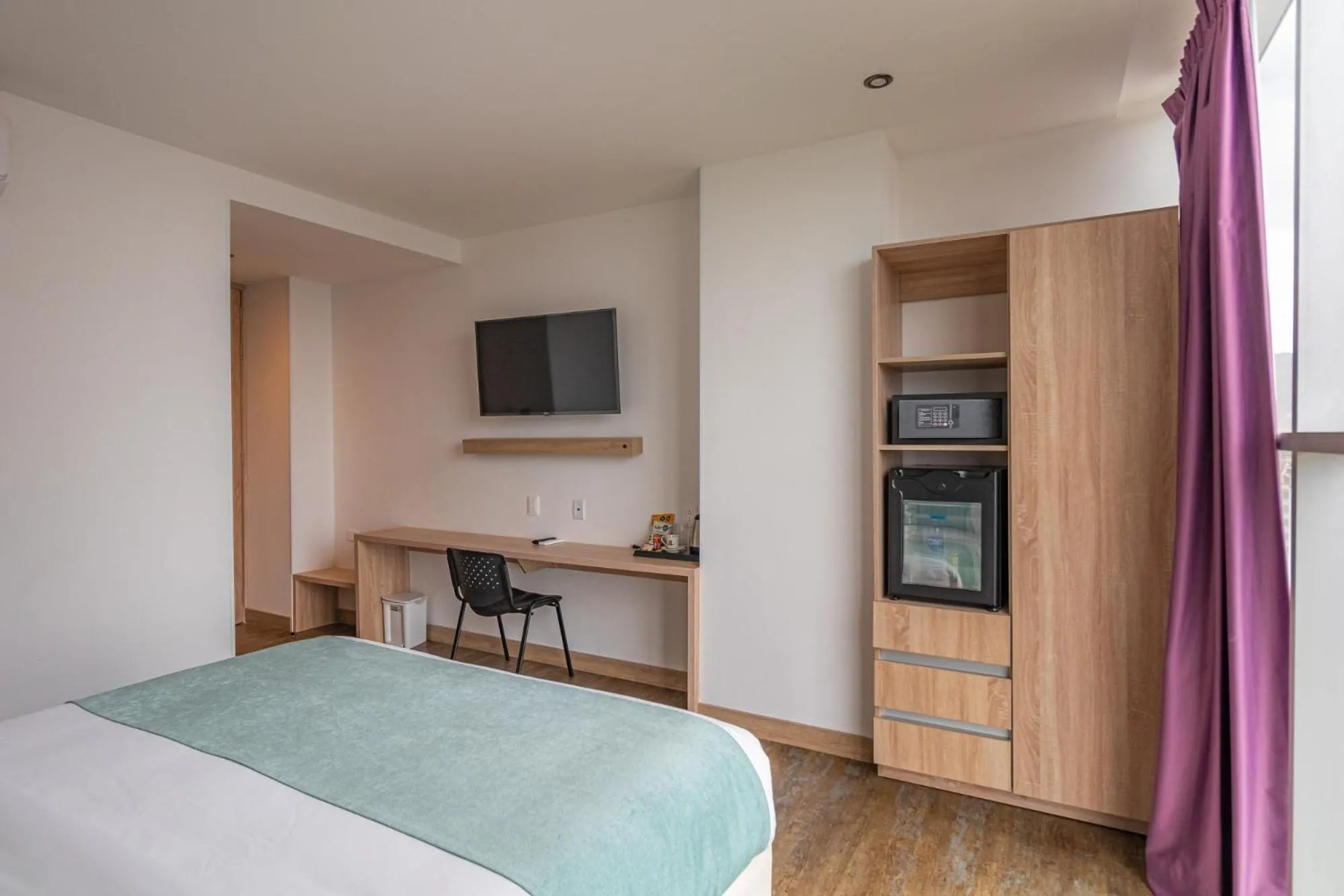 TV and multimedia, Bed in Hotel Roseliere Bucaramanga