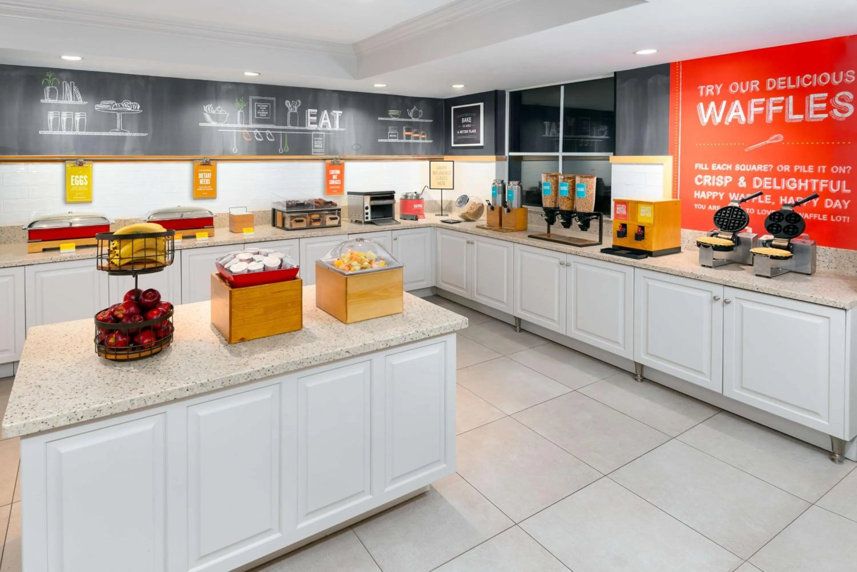 Breakfast in Hampton Inn Boston Bedford Burlington