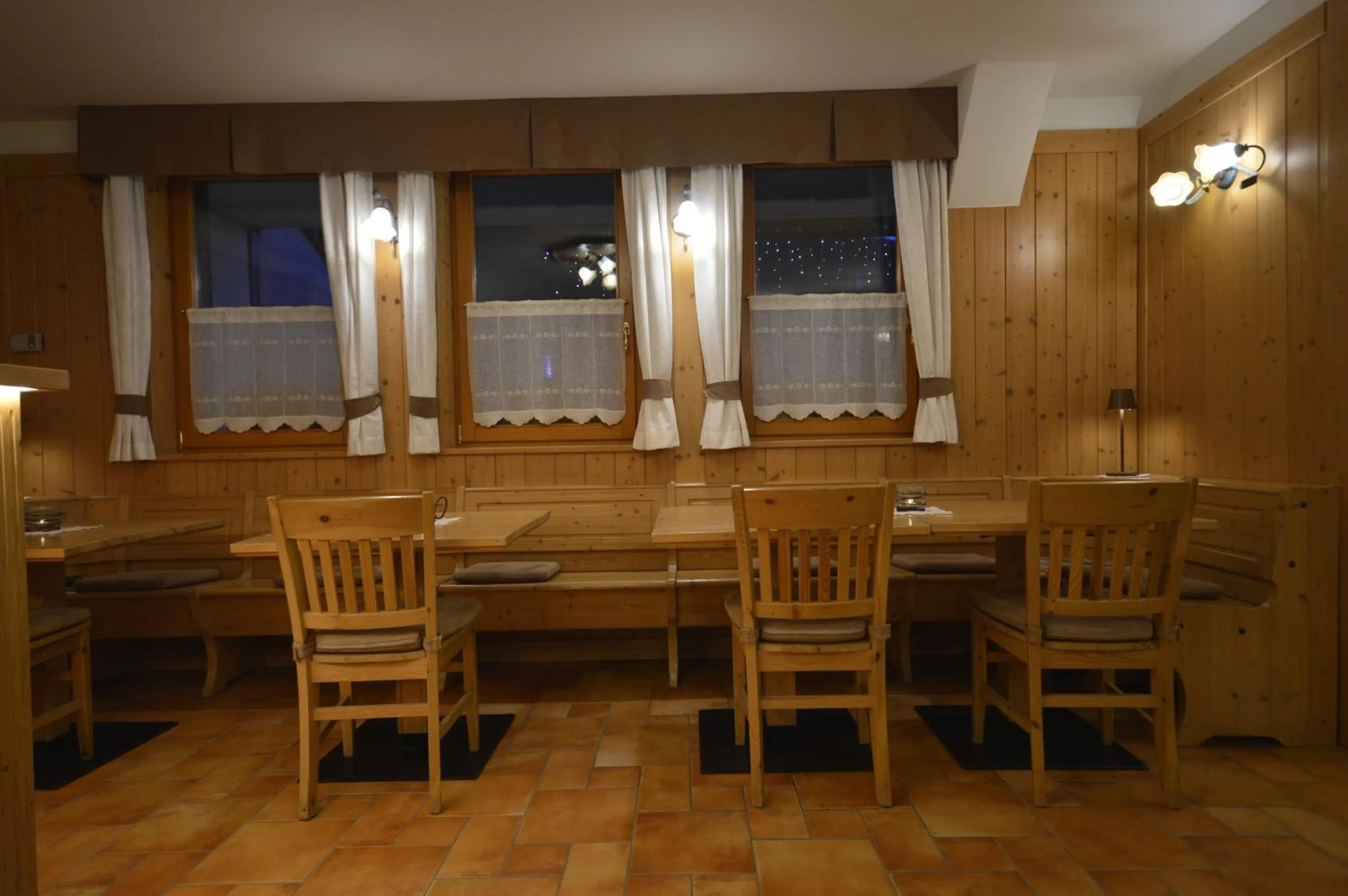 Lounge or bar in Hotel Garnì Sant'Antonio con Spa