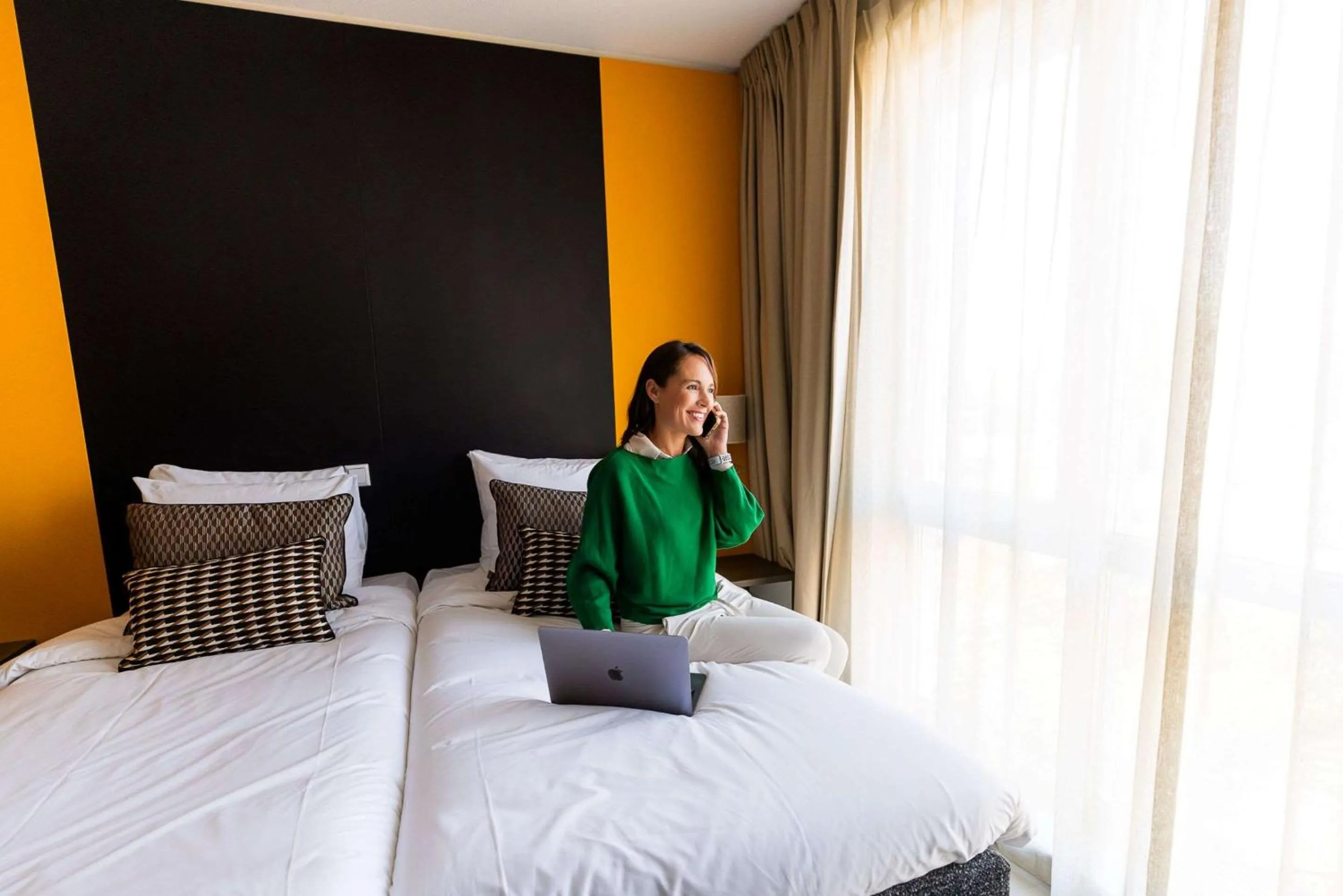 Bedroom, Bed in City Hotel Gouda, WorldHotels Crafted Collection