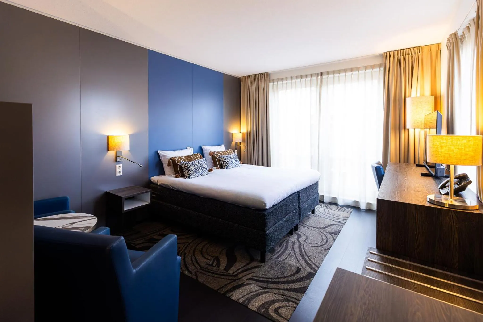Bed in City Hotel Gouda, WorldHotels Crafted Collection