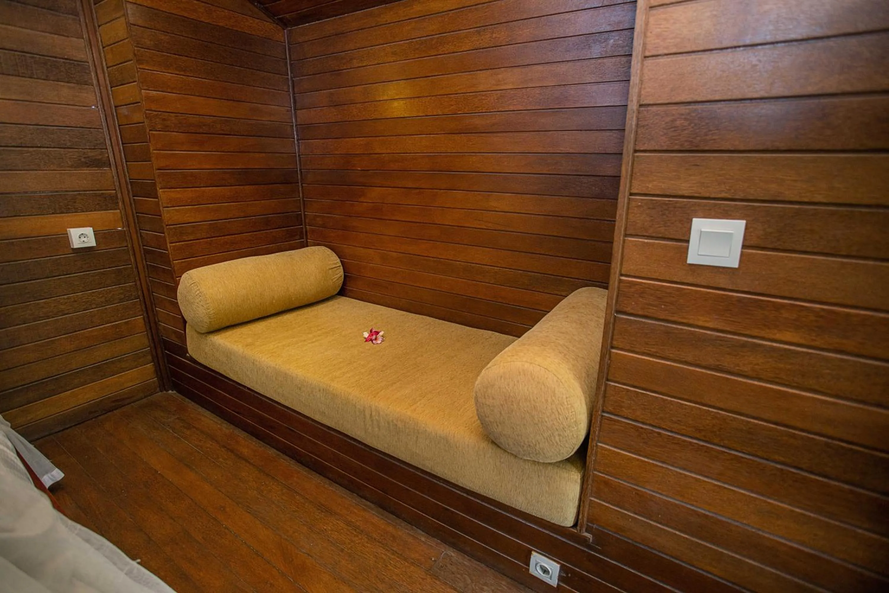 Lembongan Mantra Huts