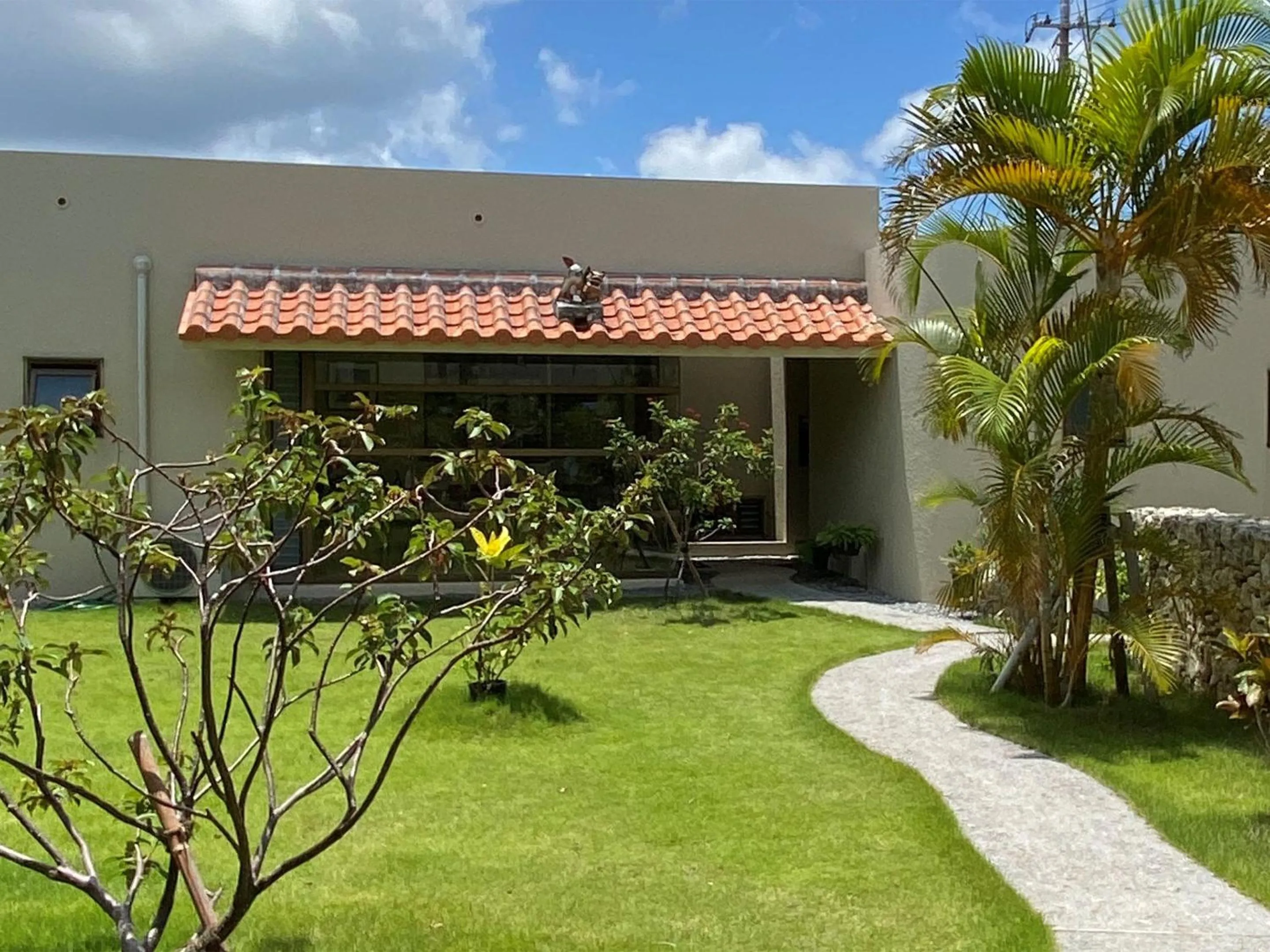 Area and facilities in Akabana Inn