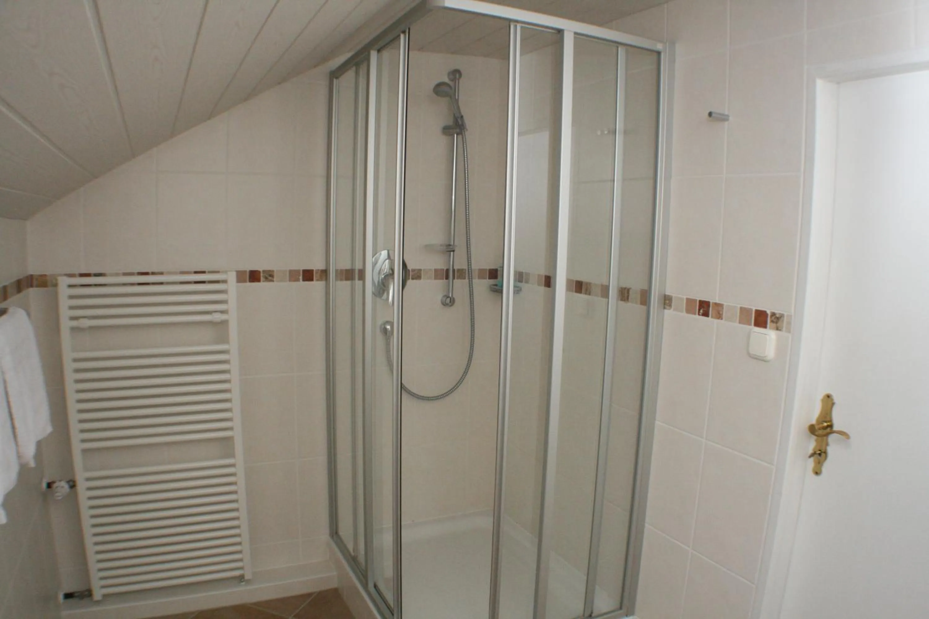 Bathroom in Gästehaus Heimgarten