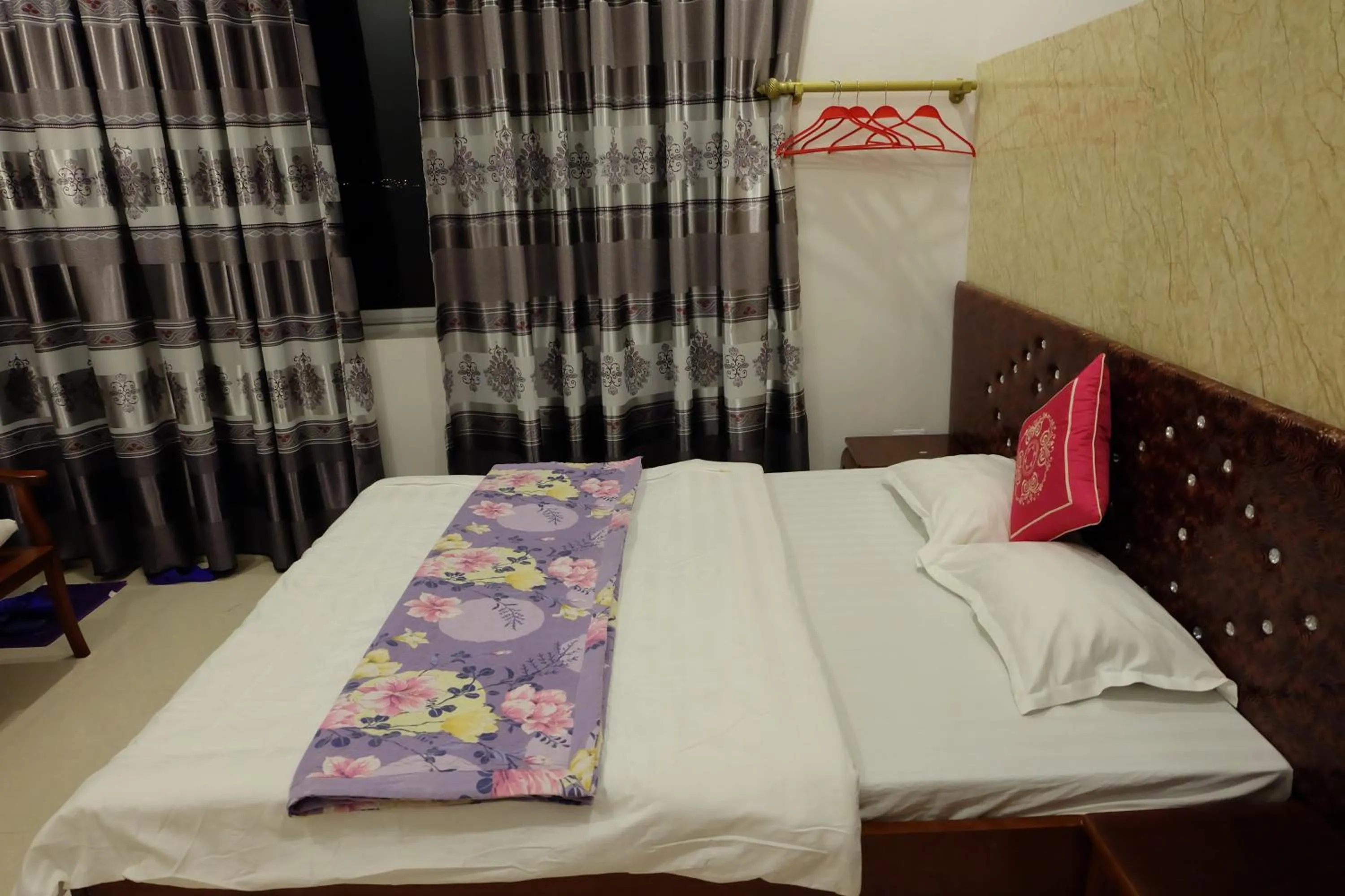 Photo of the whole room in Tuan Tu Hotel