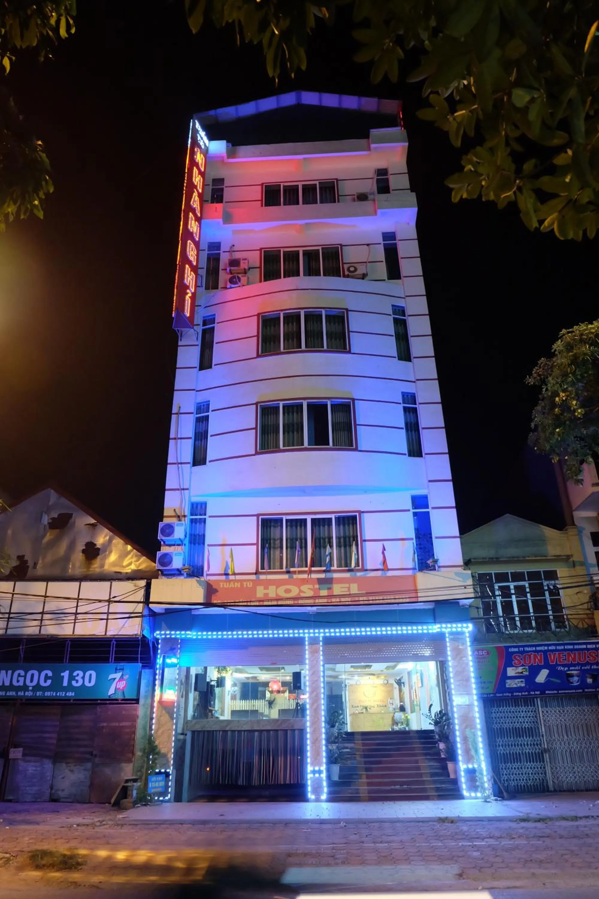 Facade/entrance in Tuan Tu Hotel
