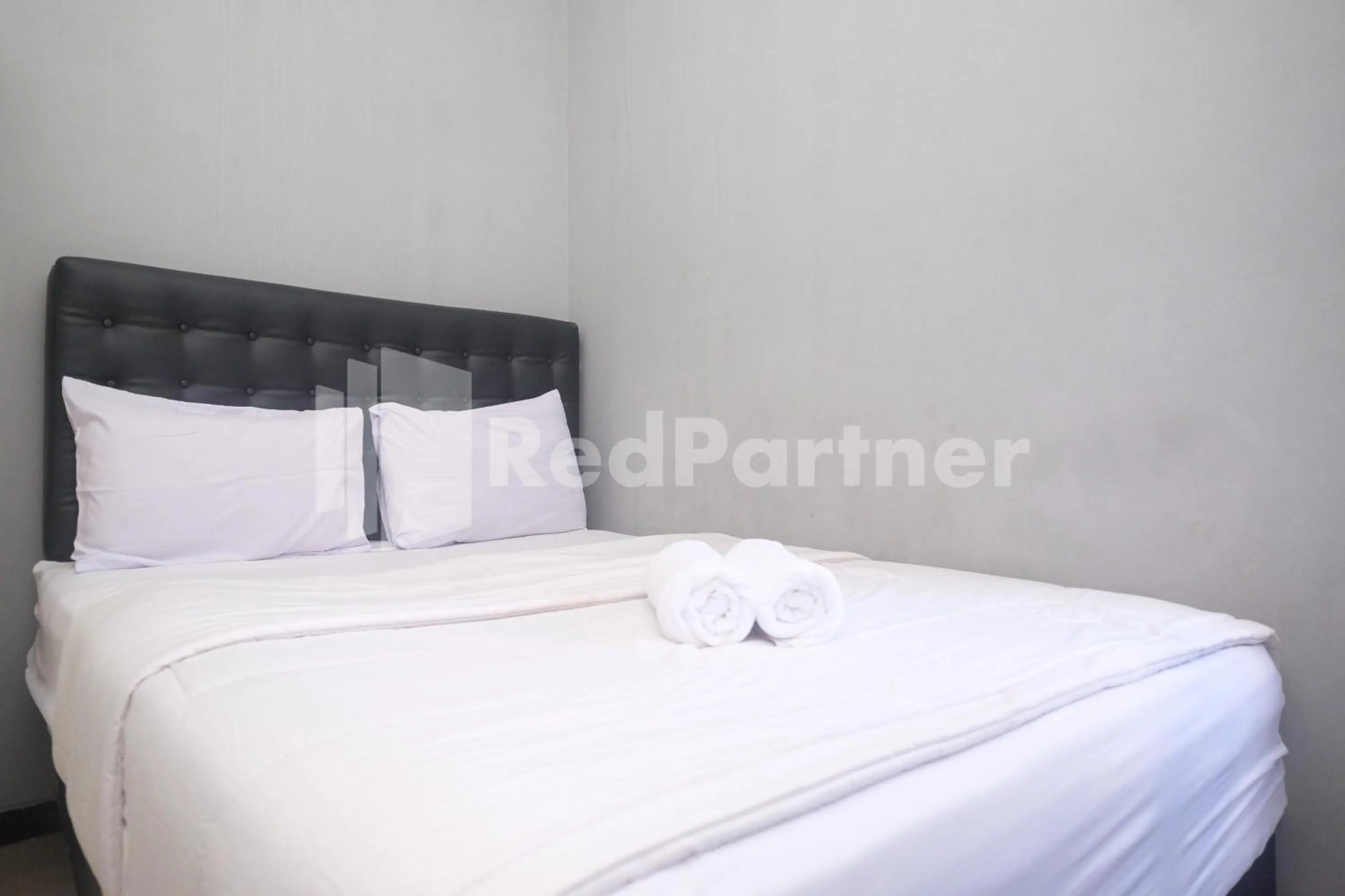 Bed in Griya Loka 1 Syariah Near RSUD Dr Kariadi Mitra RedDoorz