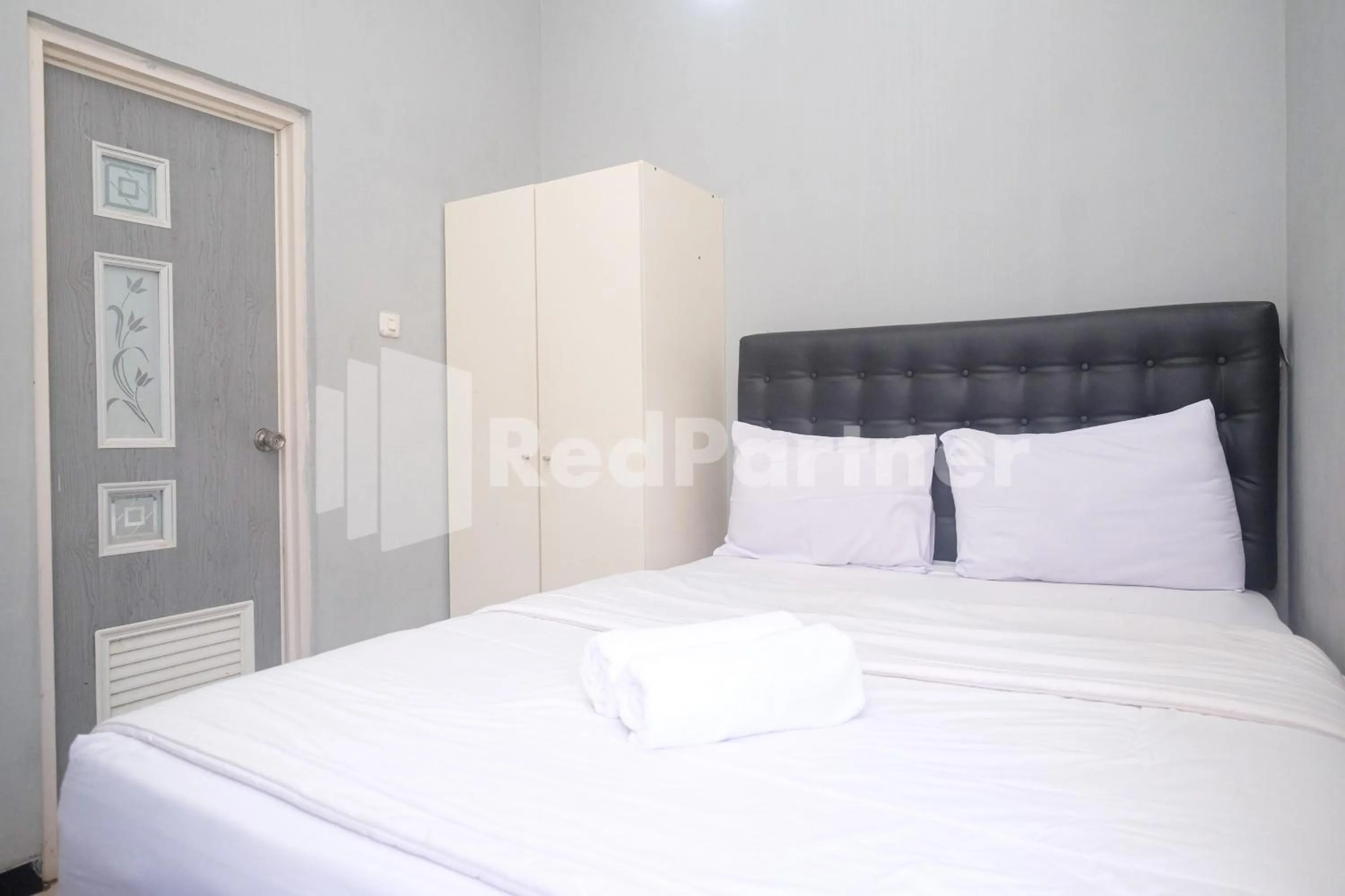 Bed in Griya Loka 1 Syariah Near RSUD Dr Kariadi Mitra RedDoorz