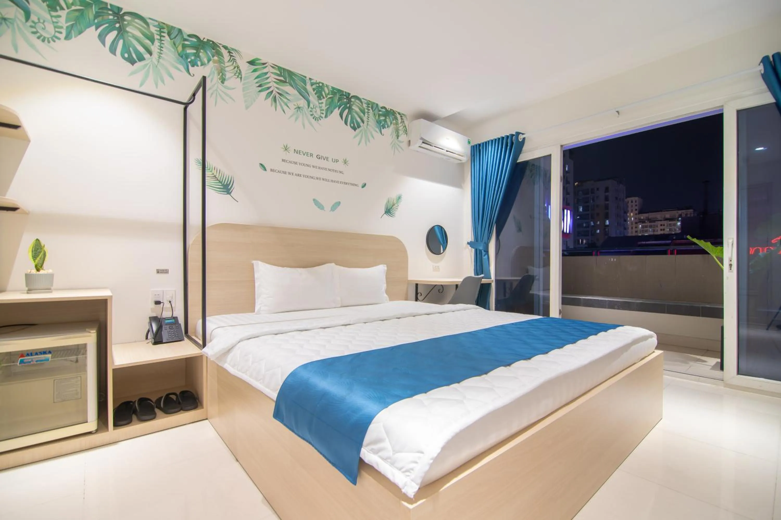 Bed in Bin Bin Hotel 6 - Near SECC D7