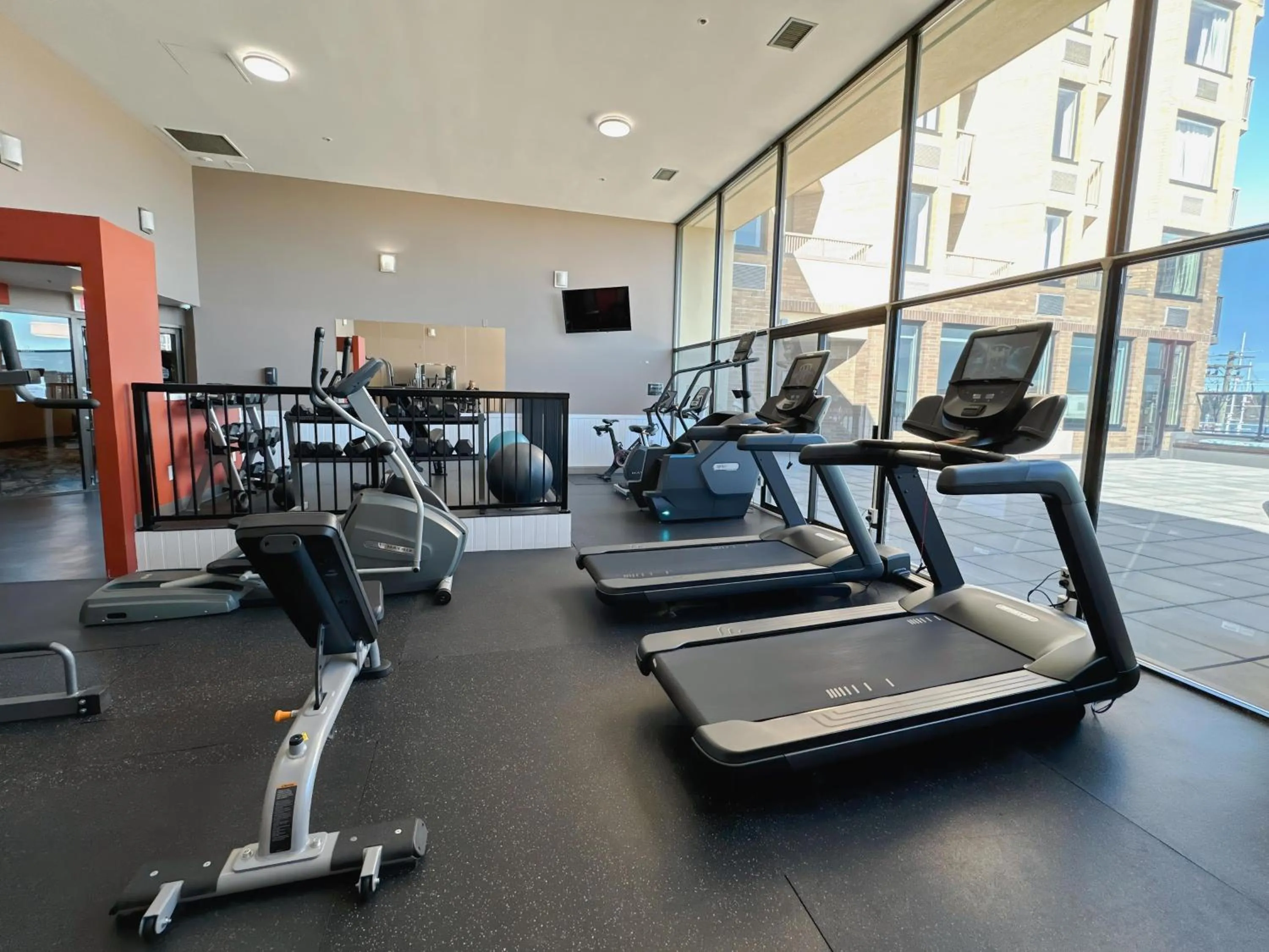 Fitness centre/facilities in Coast Bastion Hotel