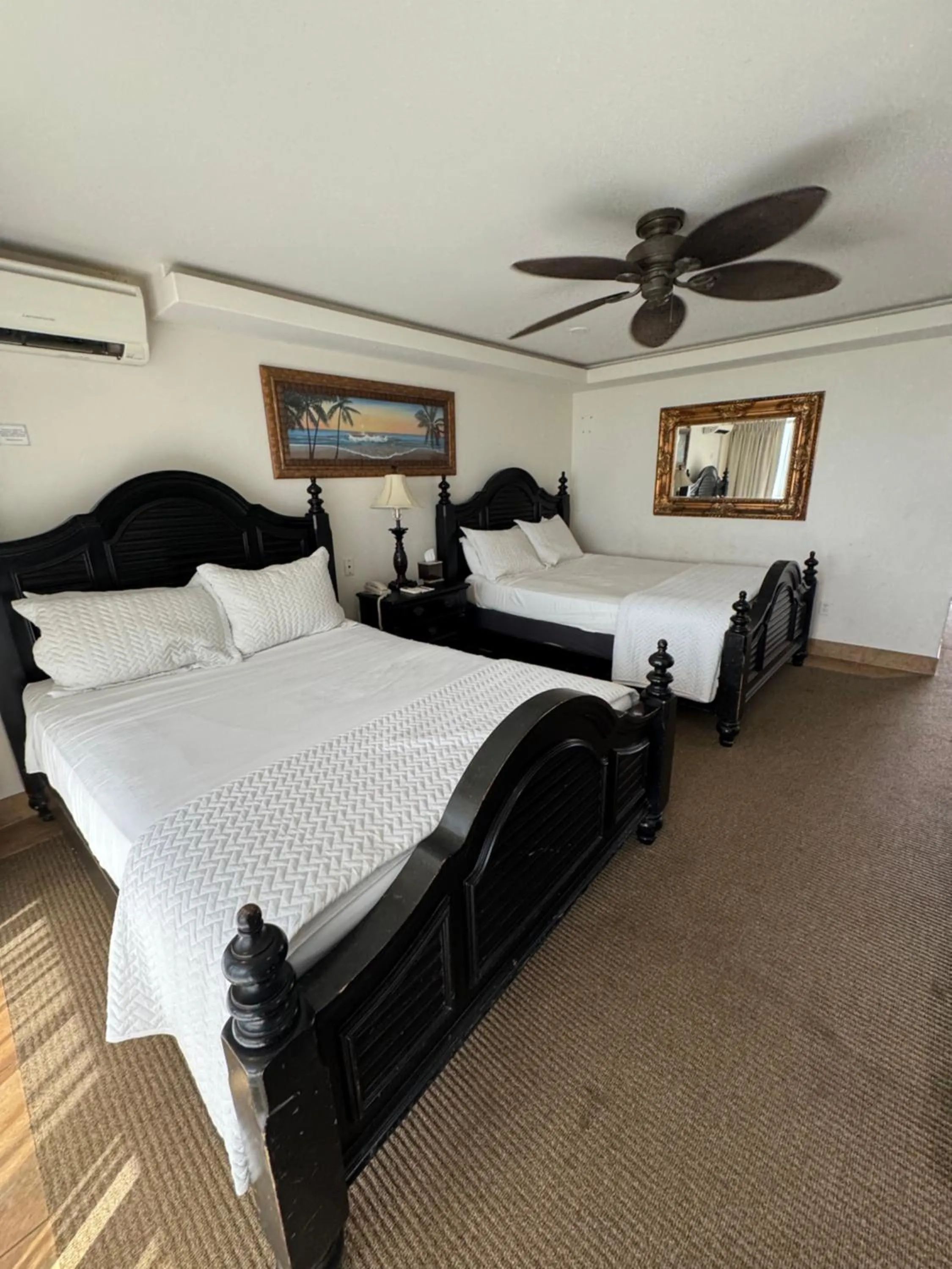 Bed in Hotel Coral Reef