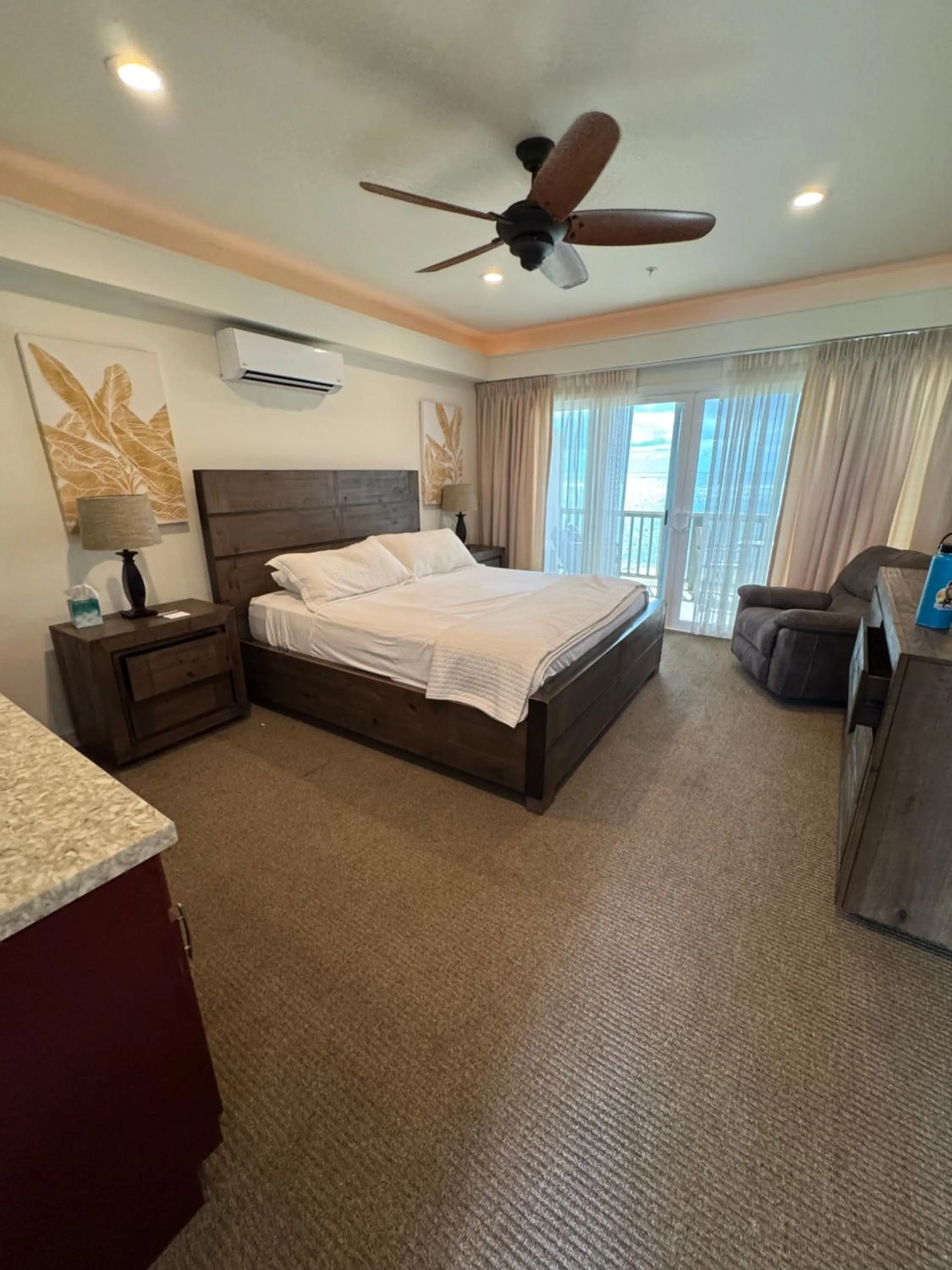 Bed in Hotel Coral Reef