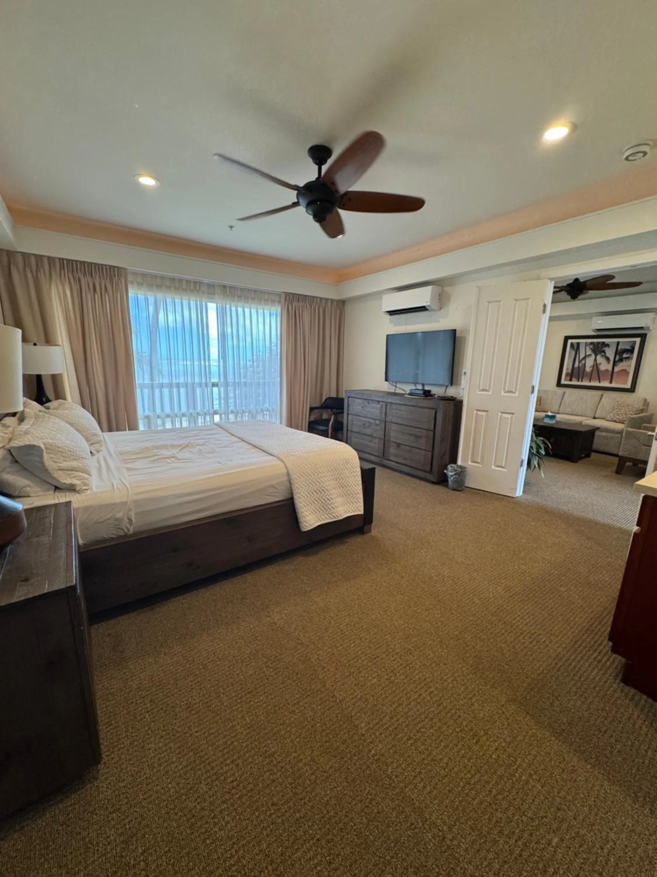 Bed in Hotel Coral Reef