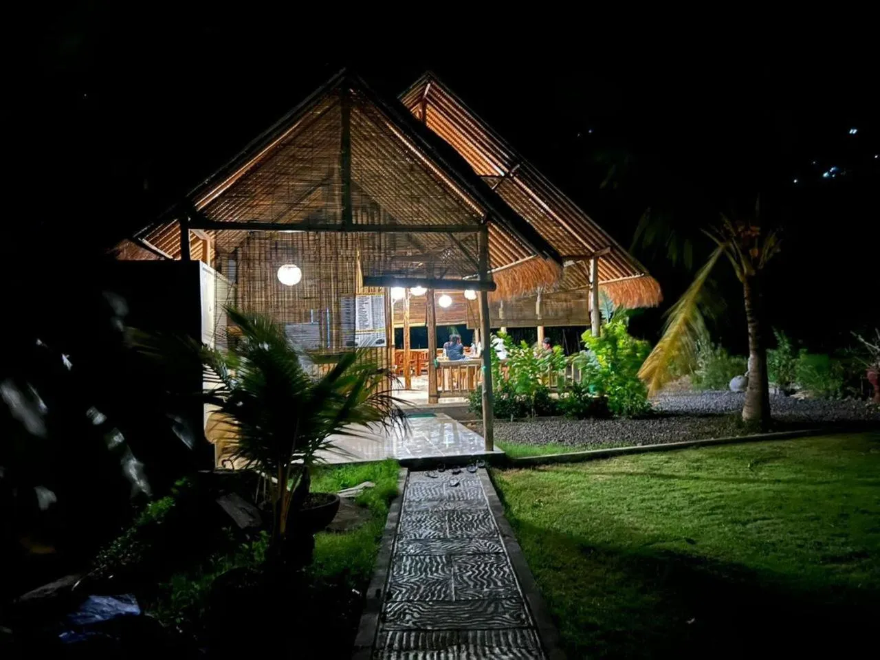 Restaurant/places to eat in Sukun Babonsay Villas