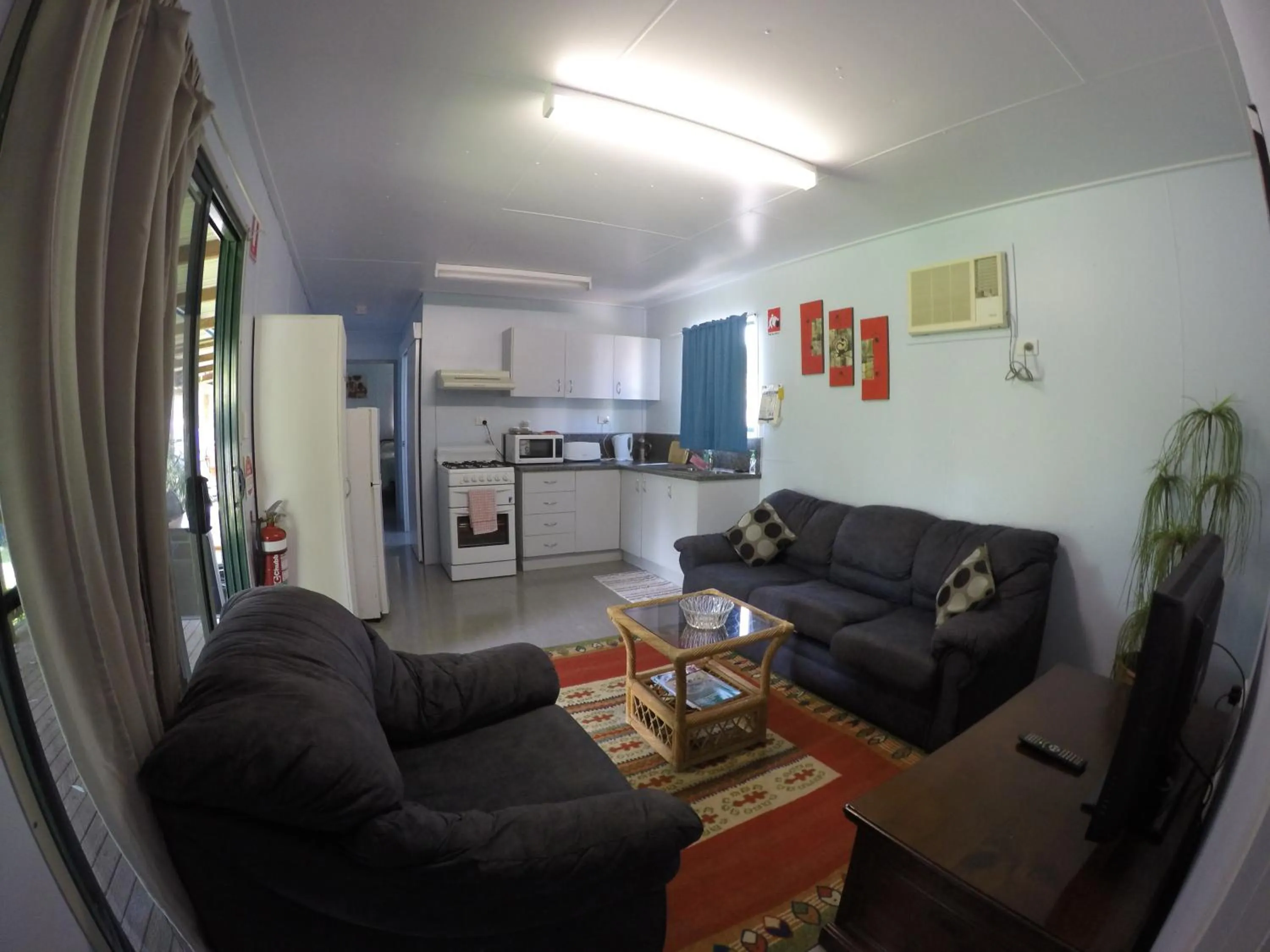Living room in Anchorage Weipa