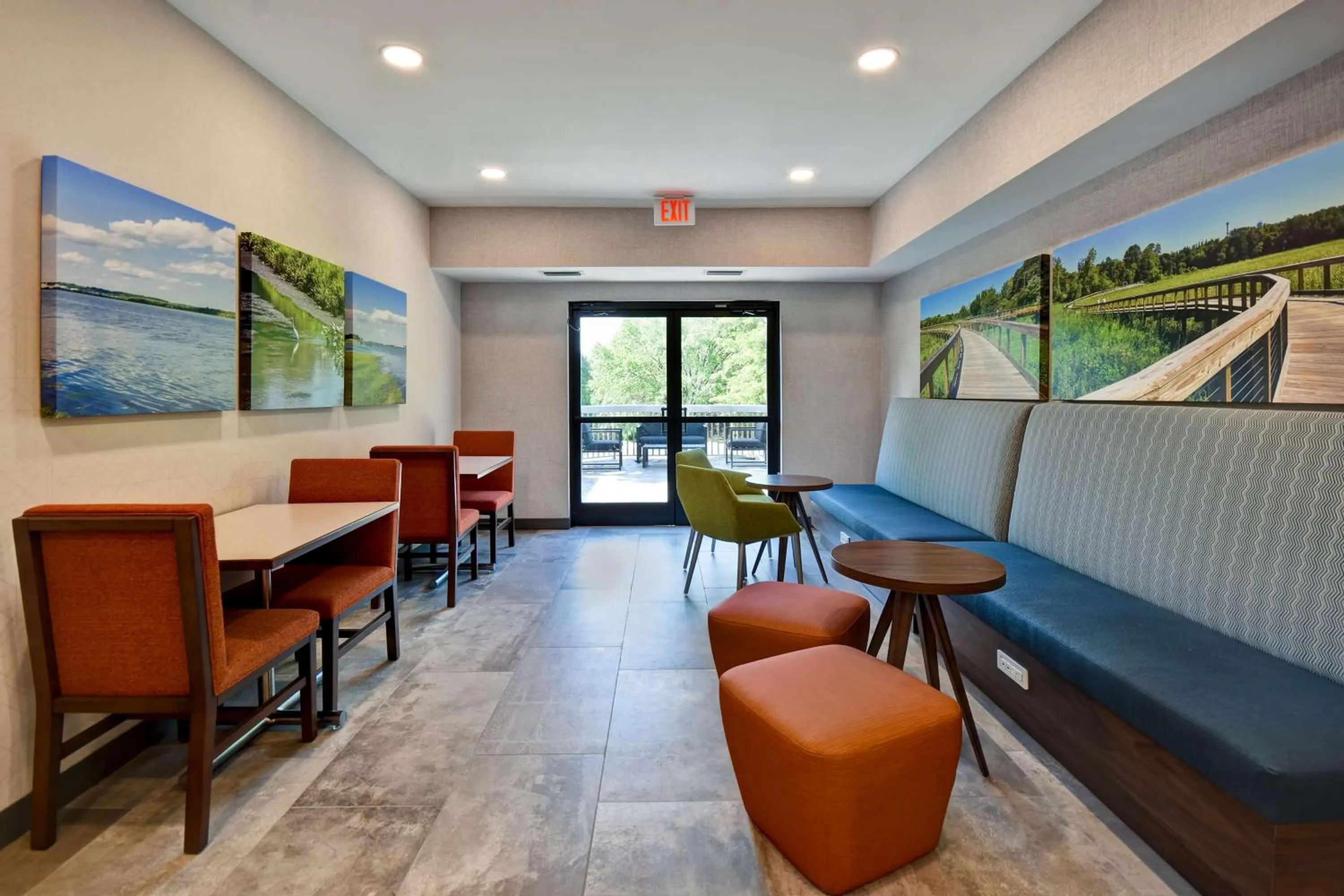 Lobby or reception in Hampton Inn Potomac Mills Woodbridge