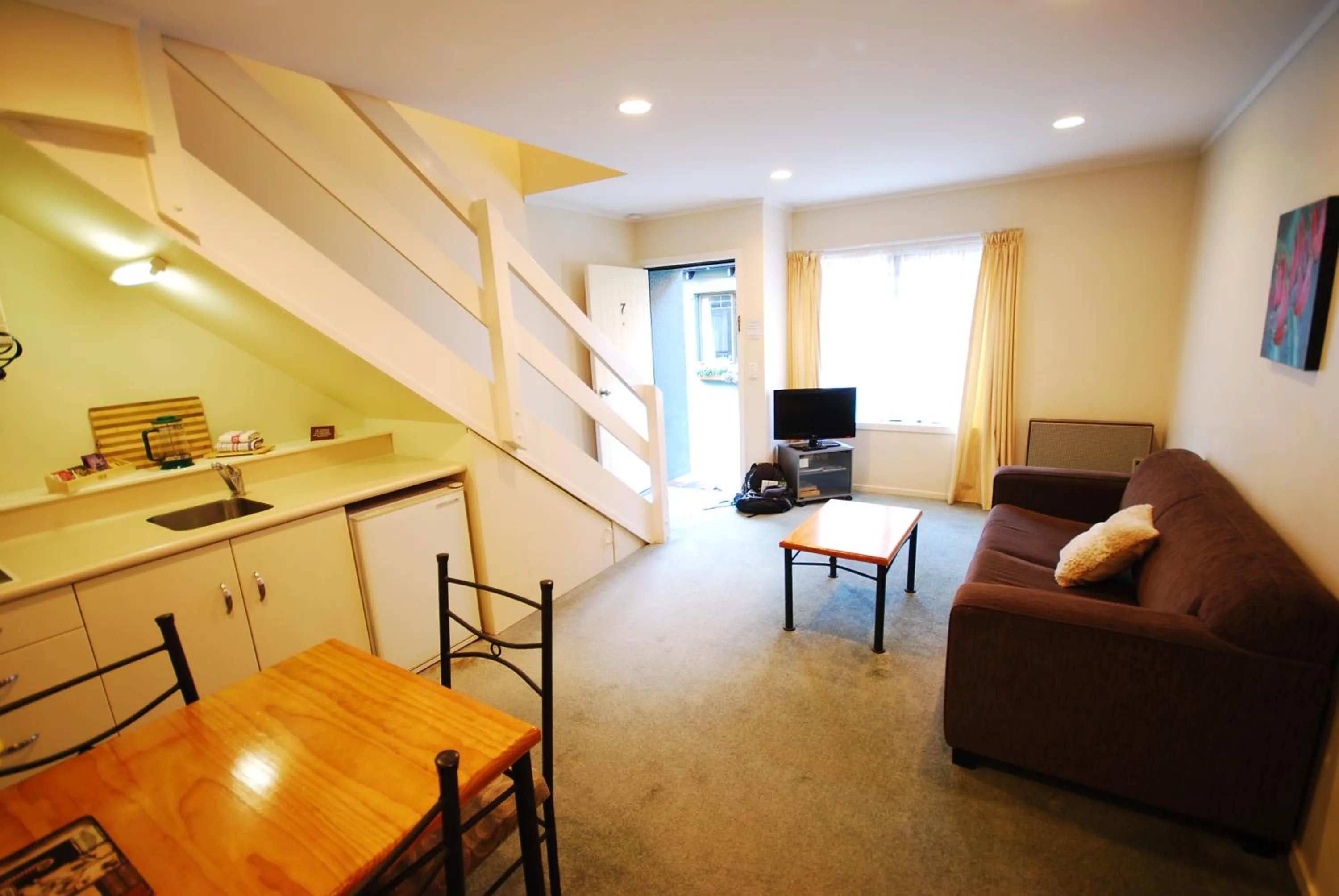 Seating area in Baden Lodge Motel - PRIVATE SPA Bath