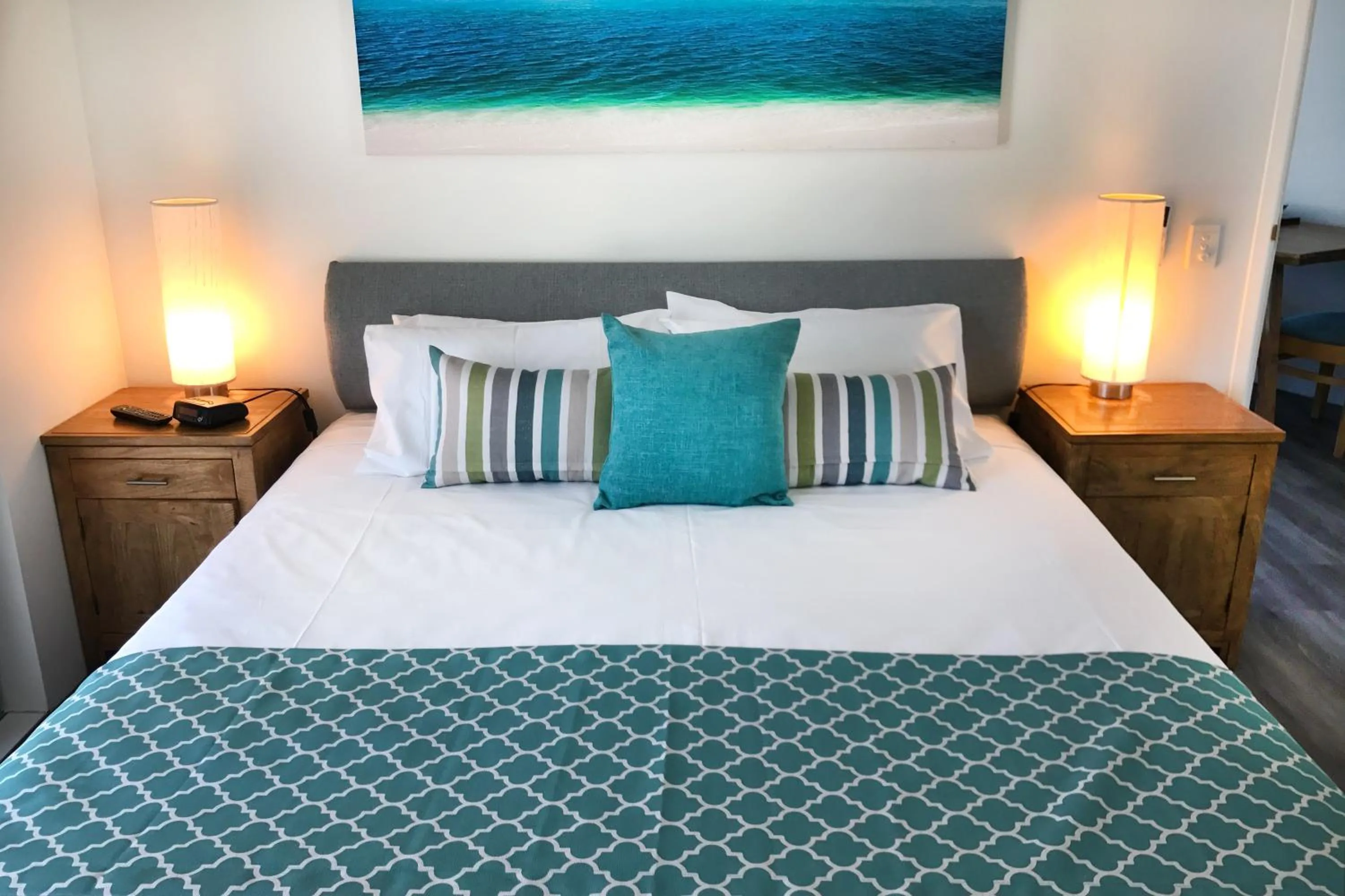 Two-Bedroom Apartment with Beach View in Waterview Resort