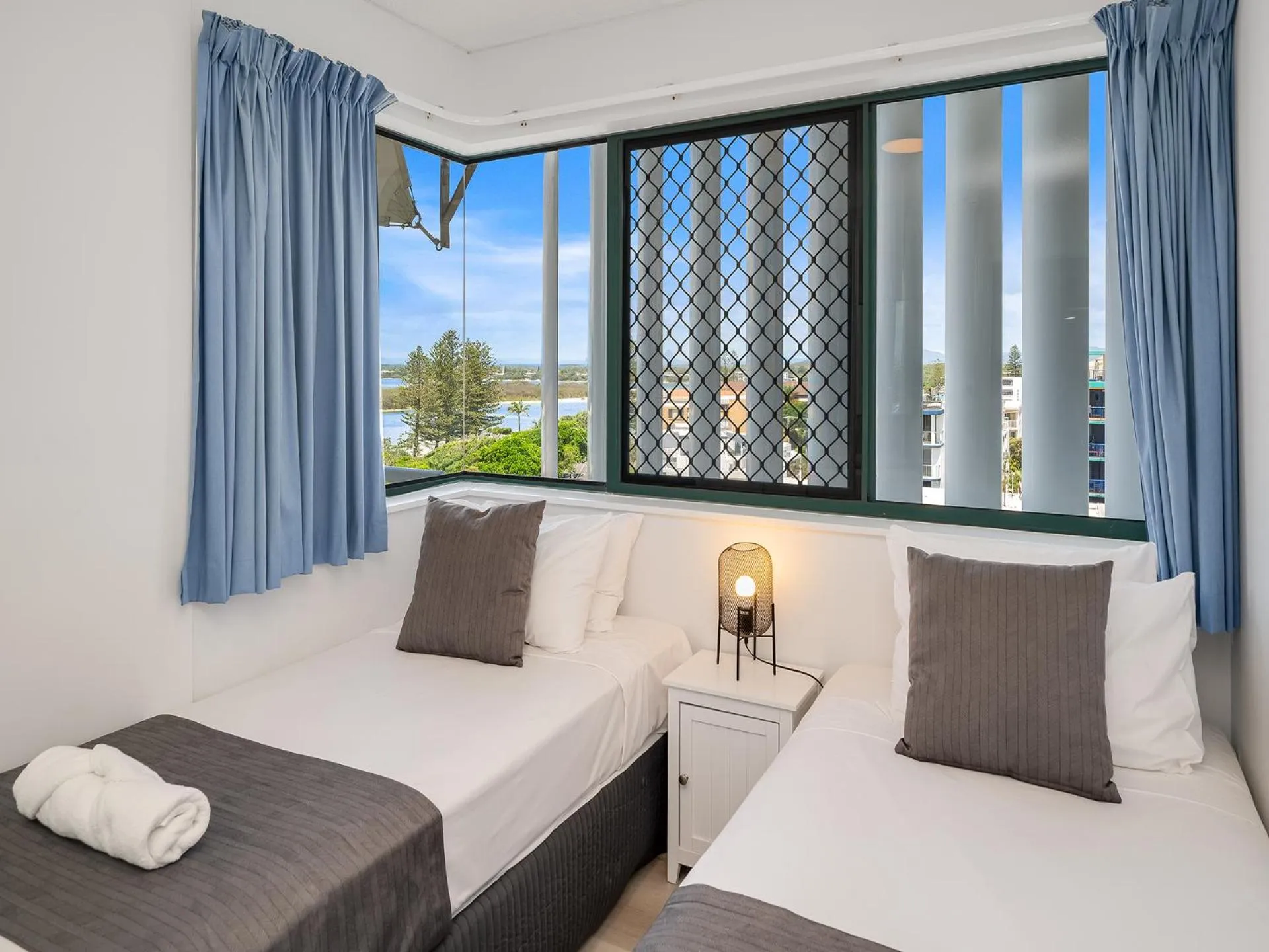 Bedroom, Bed in Waterview Resort