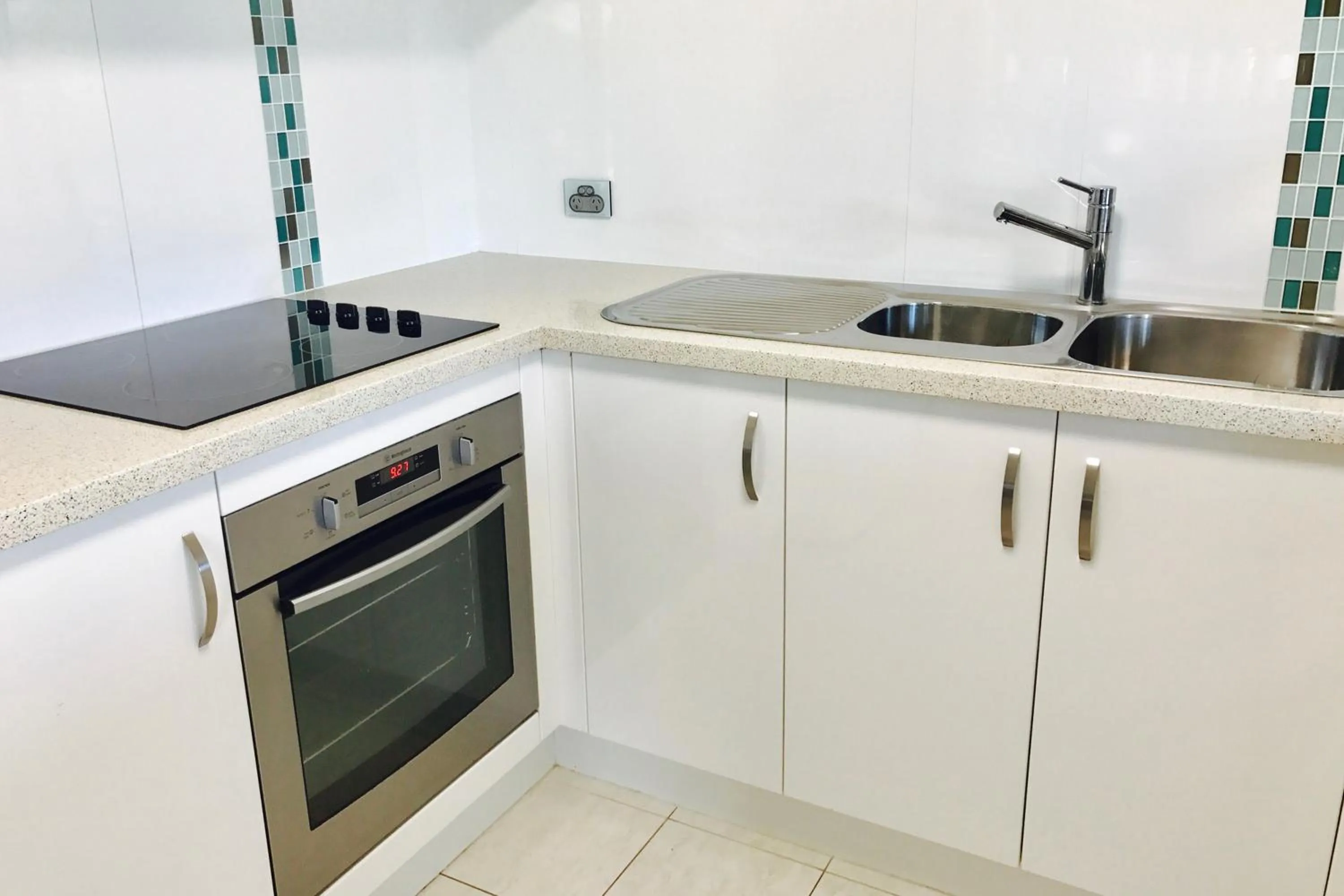 Kitchen or kitchenette in Waterview Resort