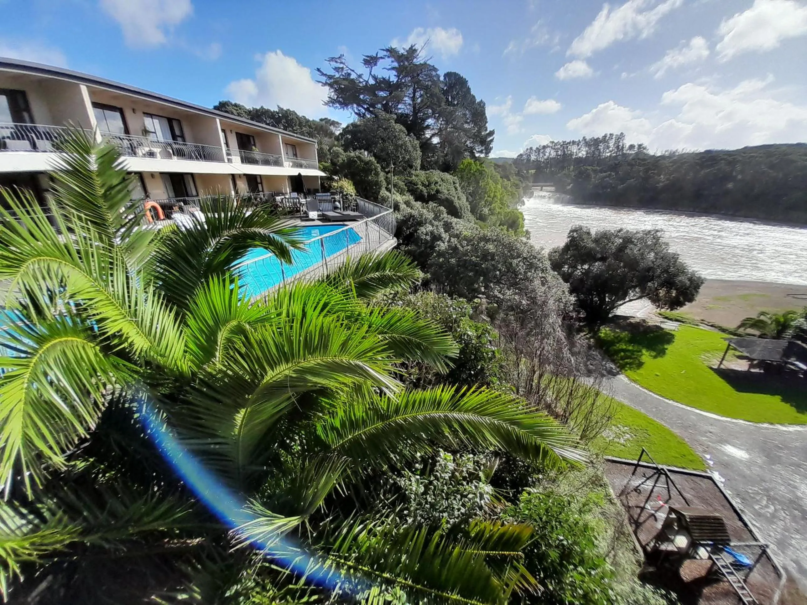 Garden view in Waterfalls Estate - Motel & Campground