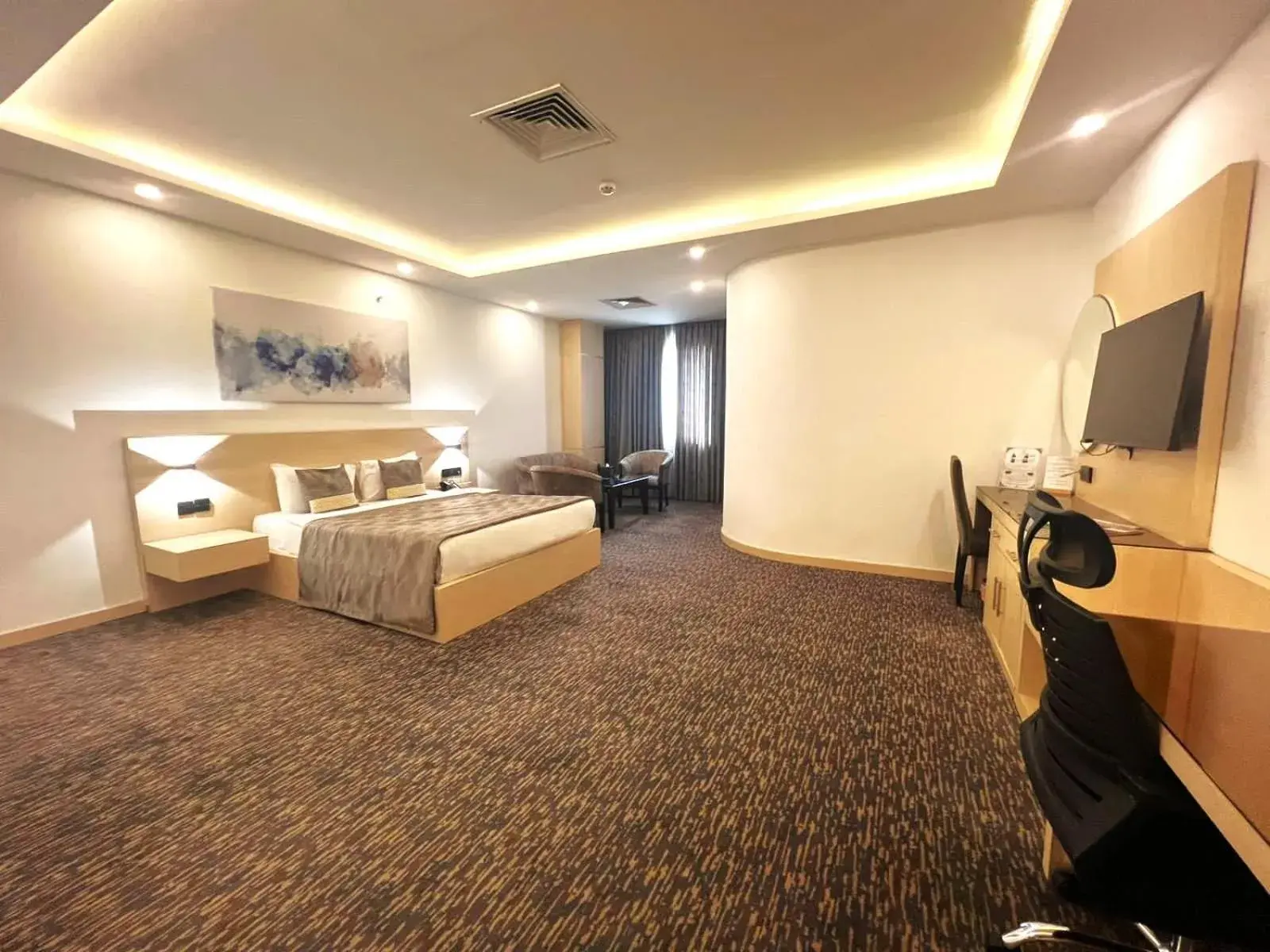 Royal Suite - single occupancy in Van Royal Hotel Royal Suite - single occupancy in Van Royal Hotel