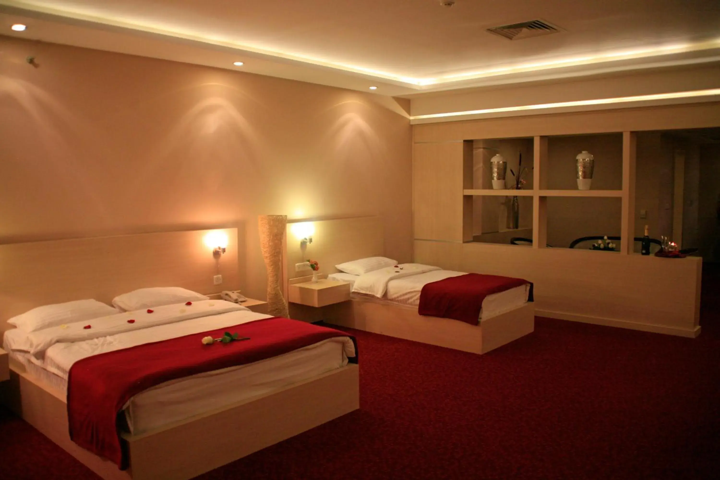 Junior Suite in Van Royal Hotel Junior Suite in Van Royal Hotel