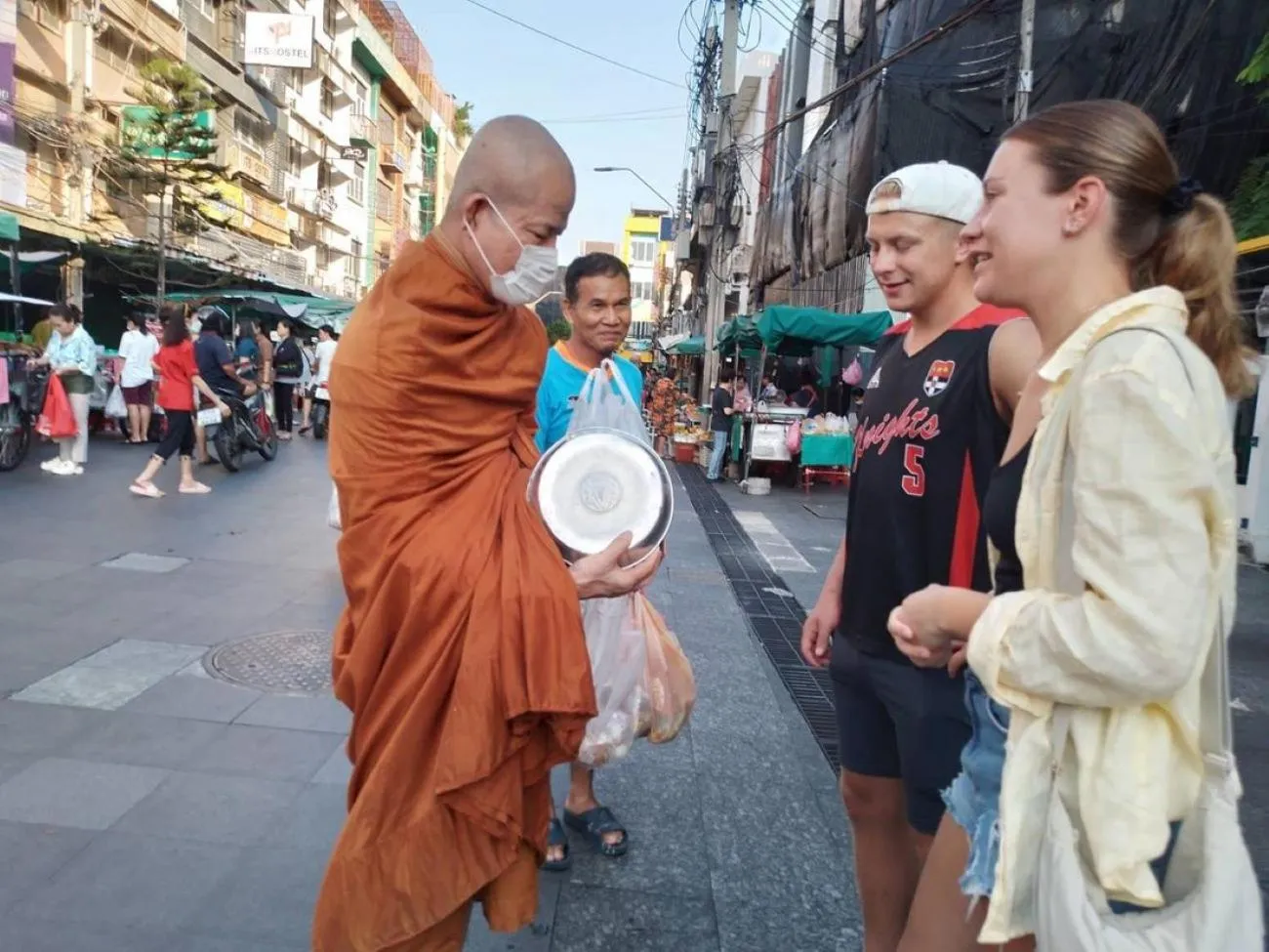 Activities in Suneta Hostel Khaosan