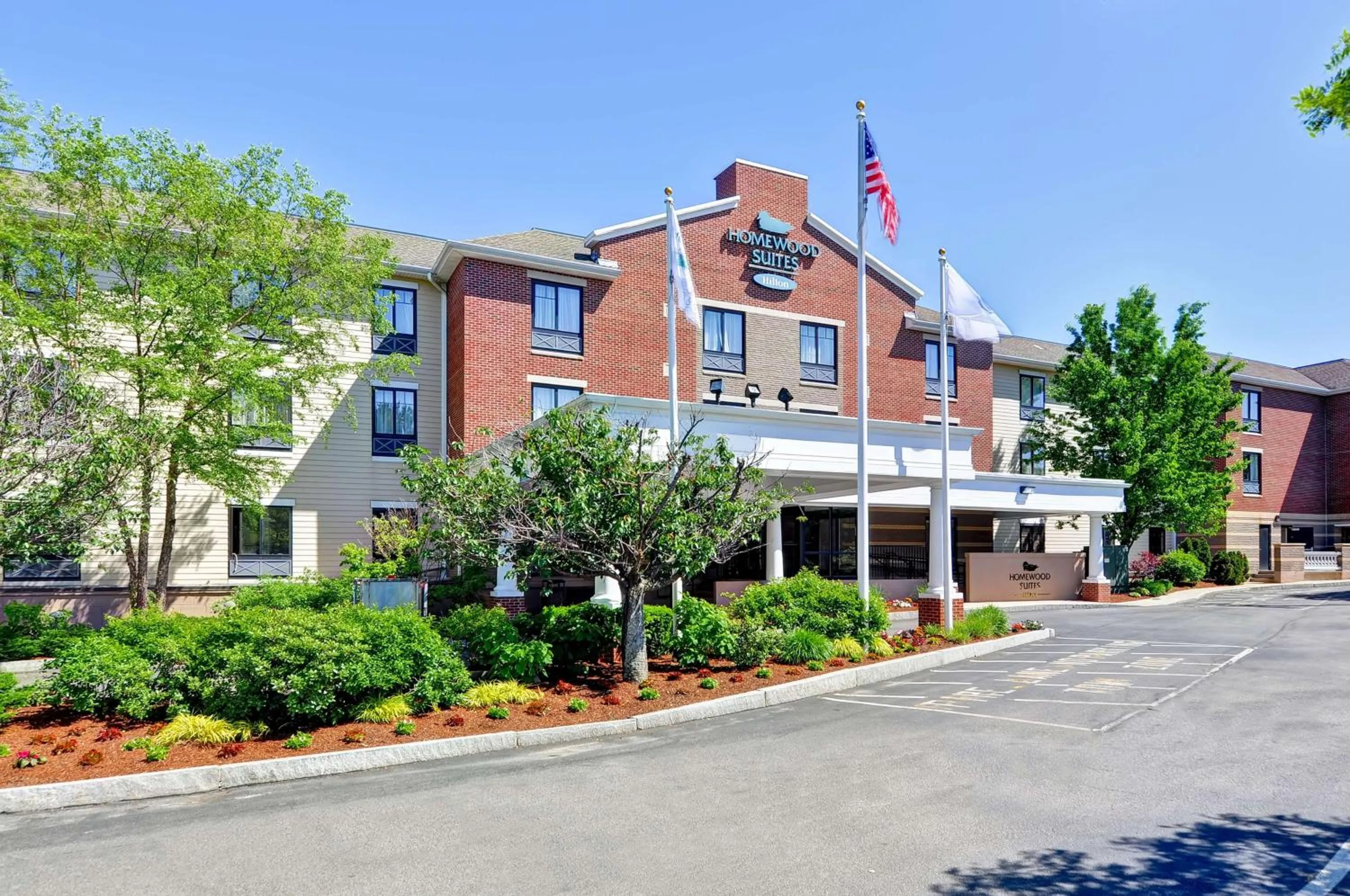 Property building in Homewood Suites by Hilton Boston Cambridge-Arlington, MA