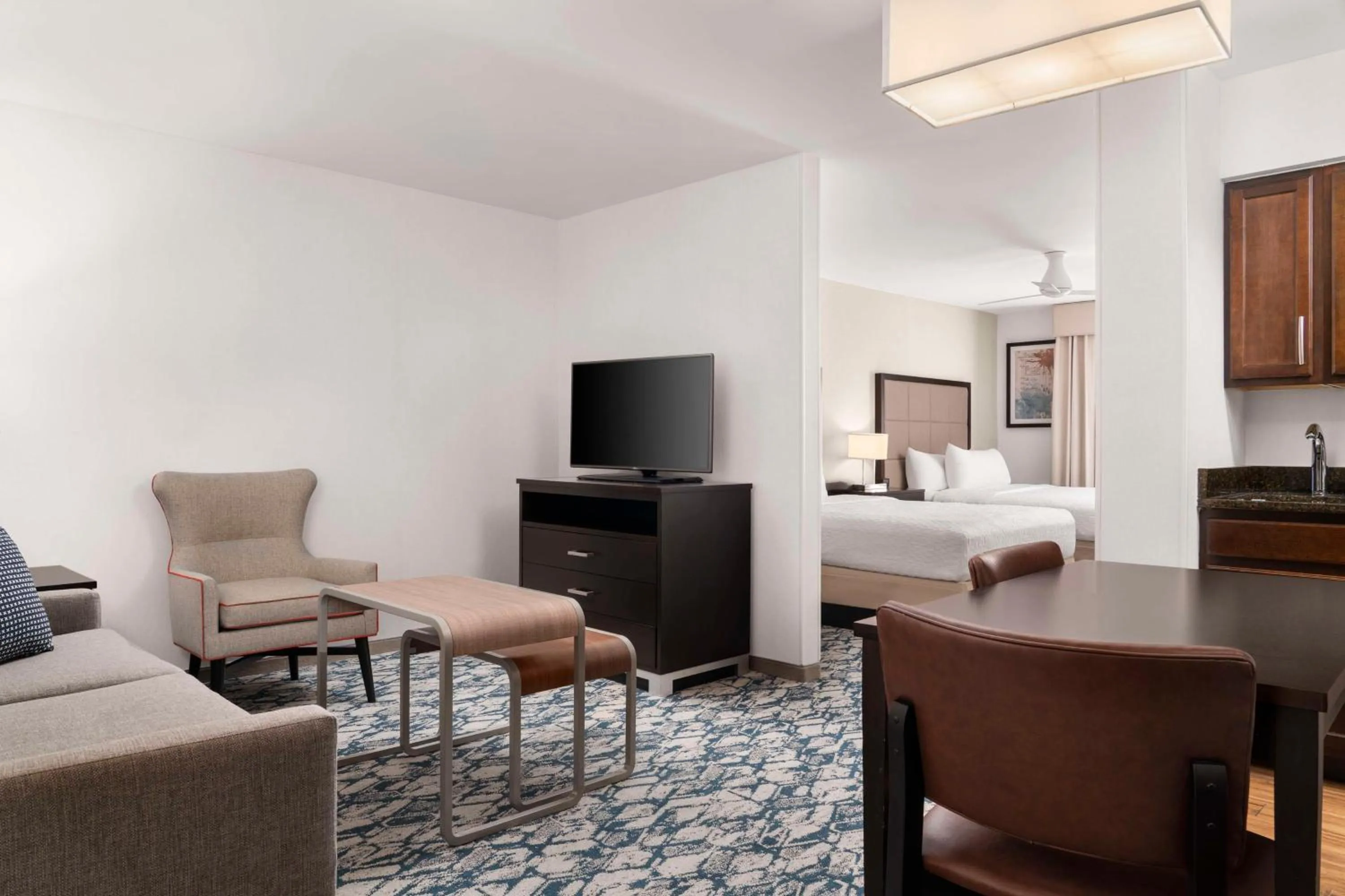 Living room, Bed in Homewood Suites by Hilton Boston Cambridge-Arlington, MA