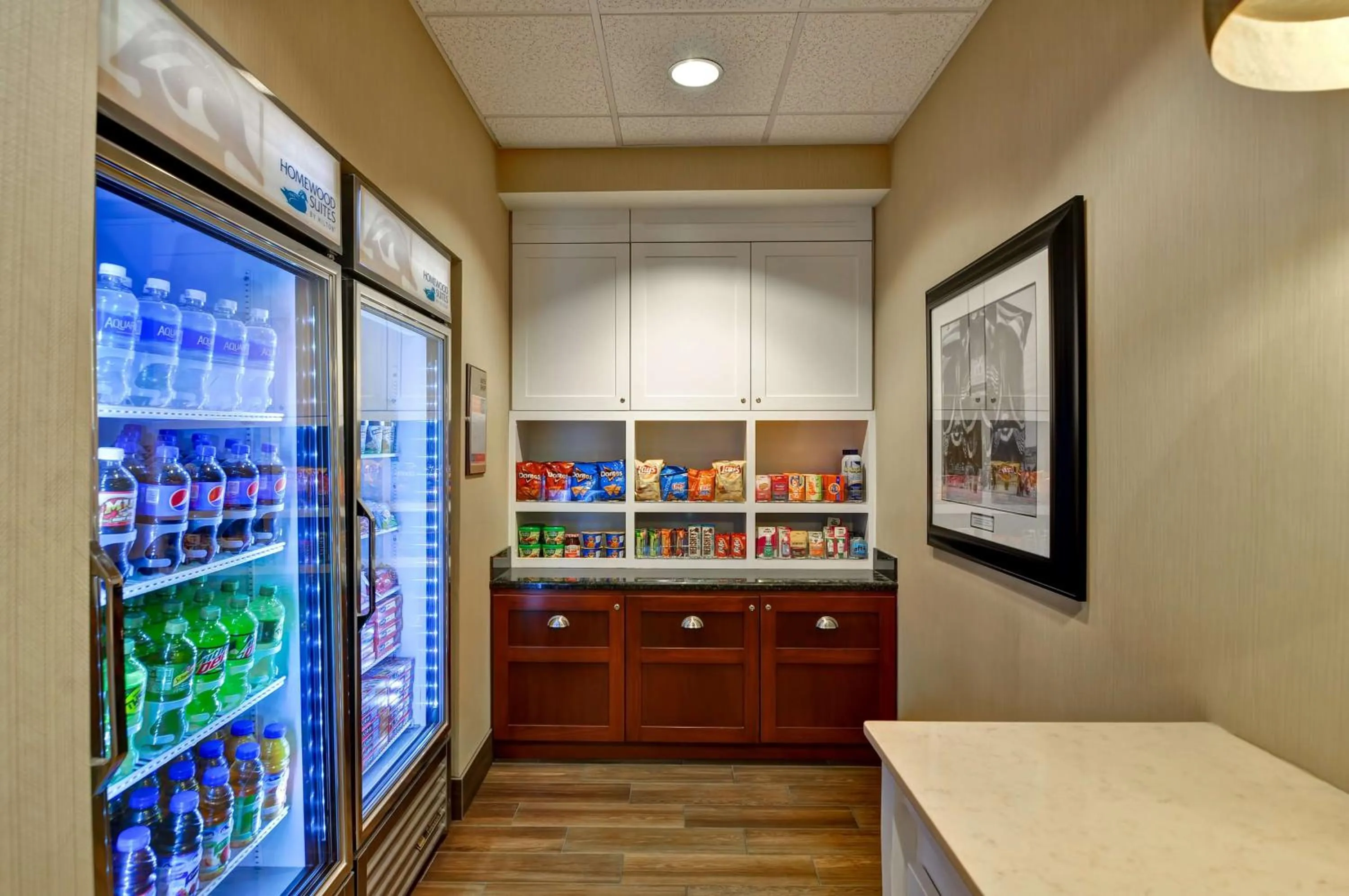 Restaurant/places to eat in Homewood Suites by Hilton Boston Cambridge-Arlington, MA