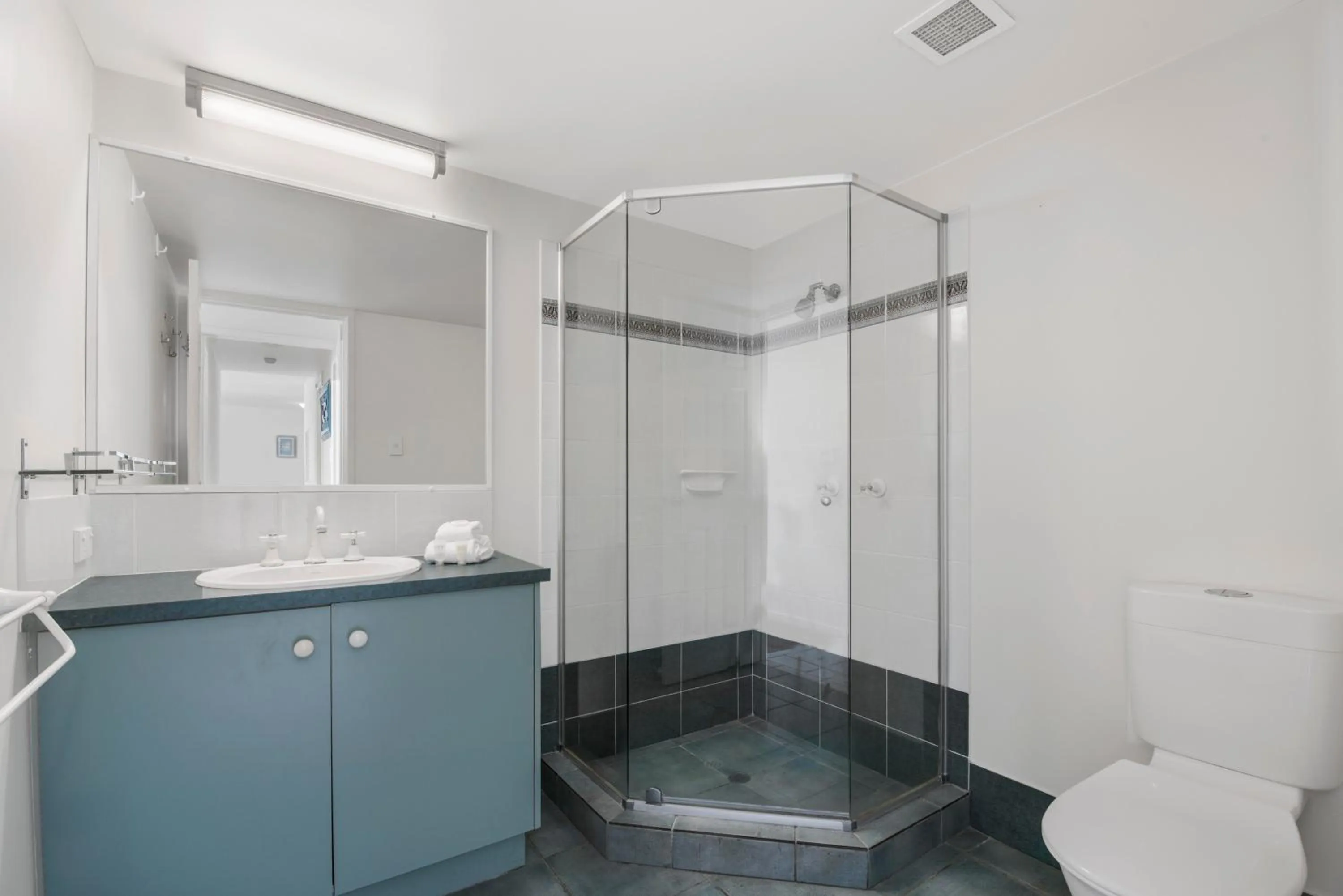 Bathroom in Key Largo Maroochydore