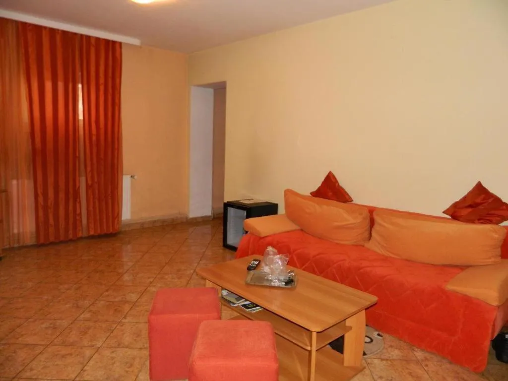 Apartment in Complex Turistic Paralela'45