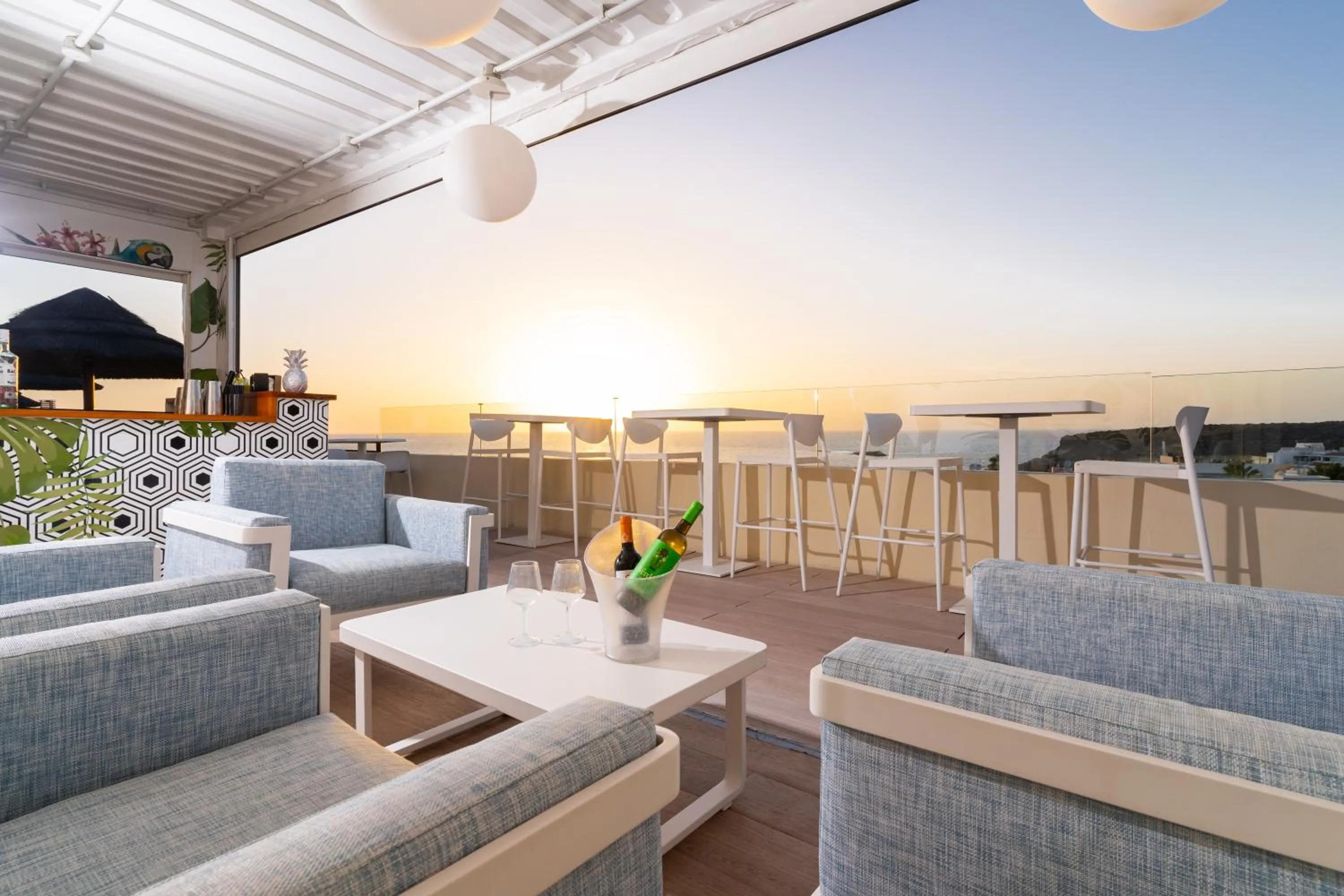 Area and facilities in HOVIMA Jardin Caleta