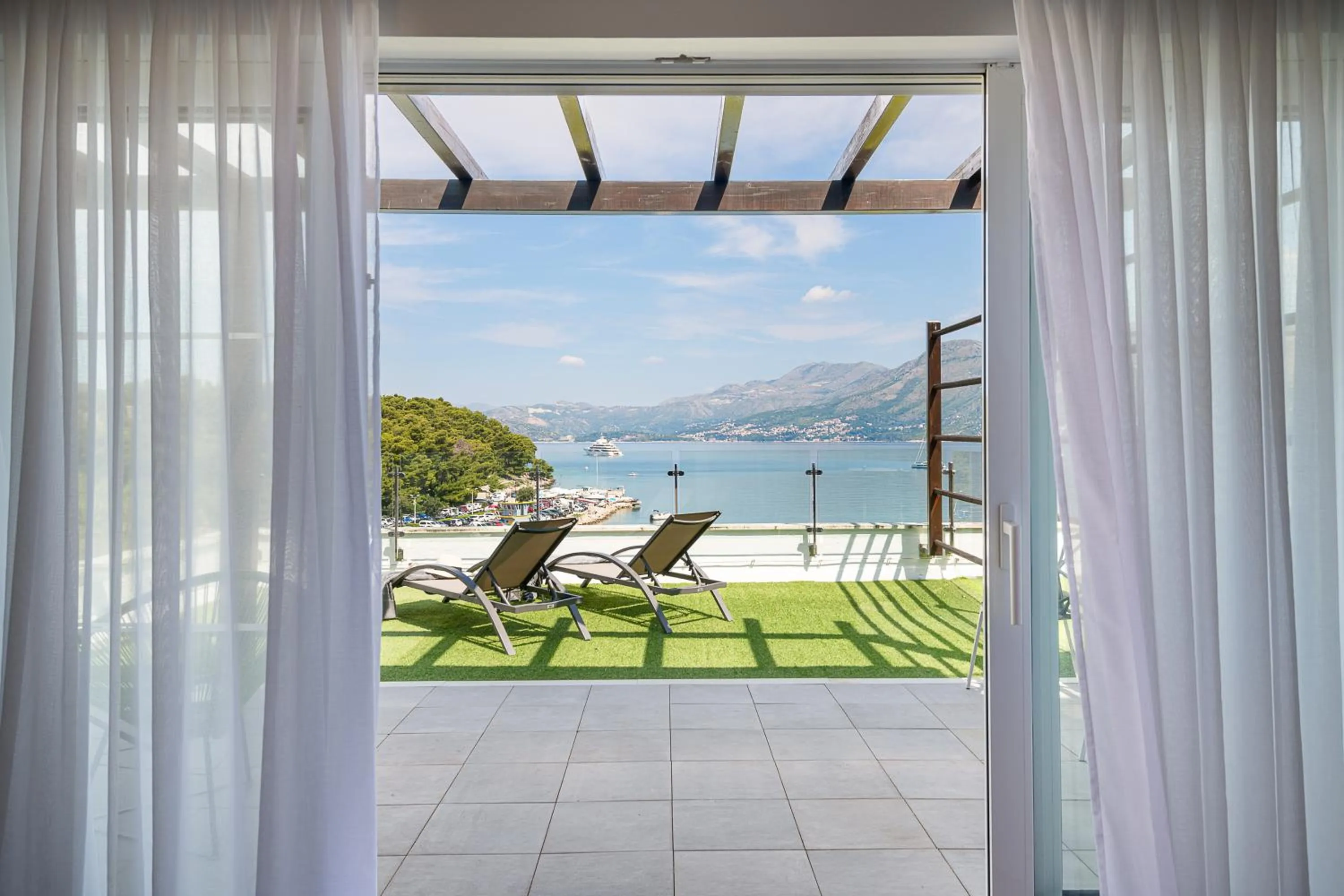 Balcony/Terrace in Hotel Cavtat